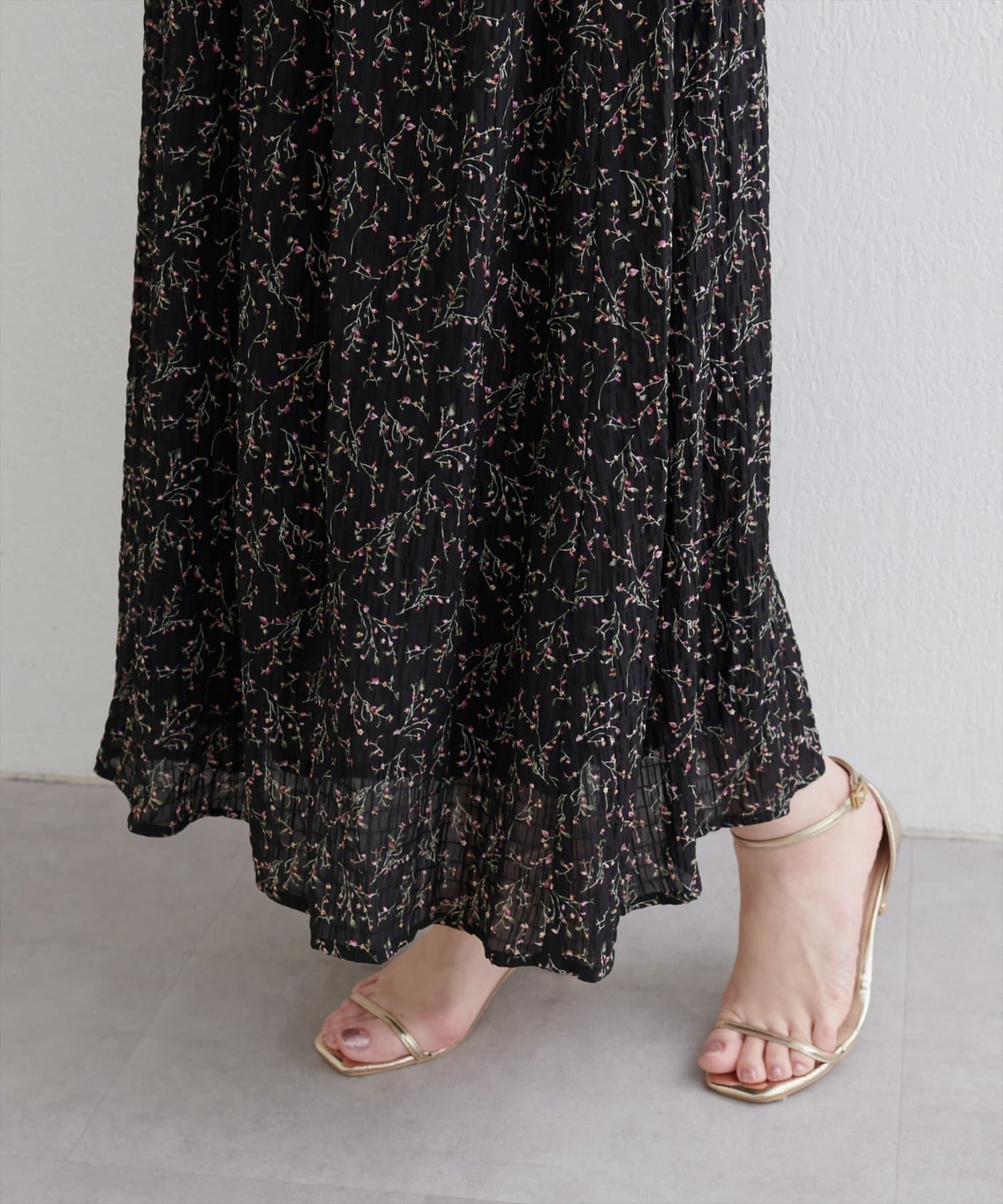 NICE CLAUP / OLIVE des OLIVE OUTLET(ナイスクラップ  / オリーブ デ オリーブ アウトレット) 【natural couture】コード切り替えギャザーワンピース