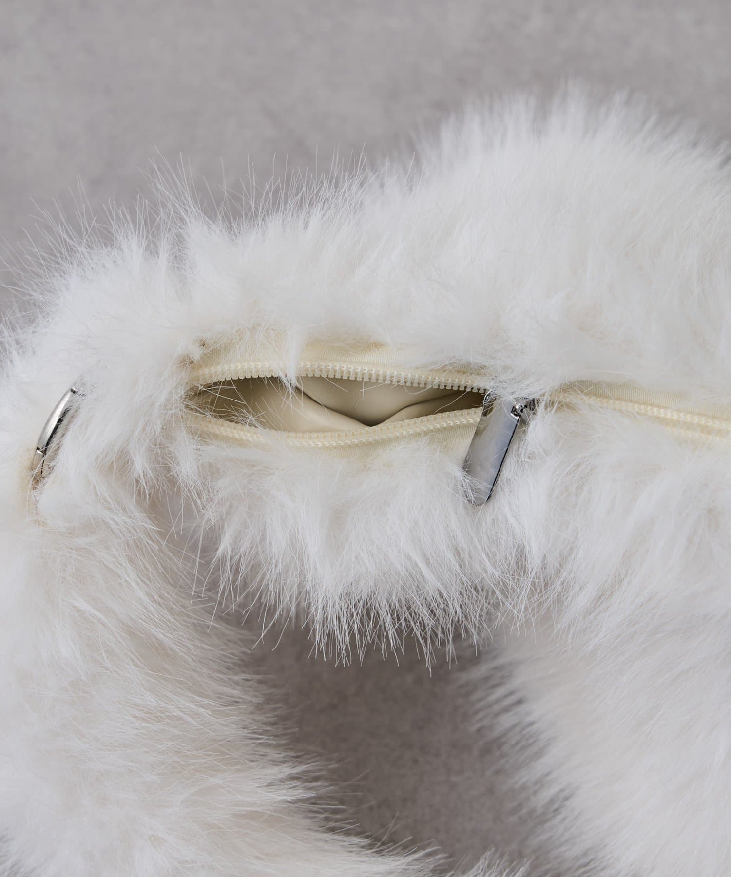 Remind me and forever(リマインドミーアンドフォーエバー) 【HolidayCollection】ファーハートバッグ