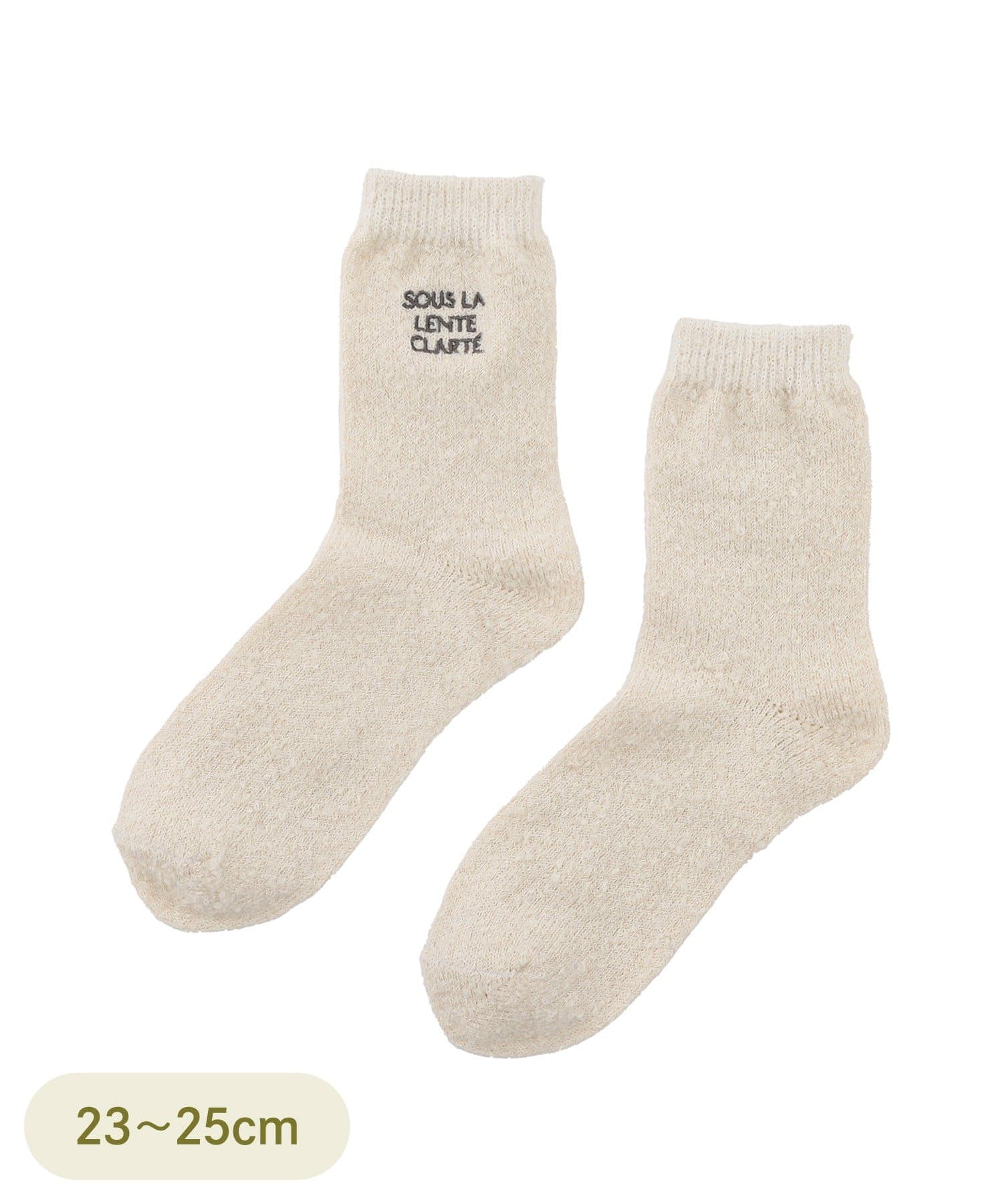 3COINS(スリーコインズ) ウール混ブークレロゴ刺繍ソックス