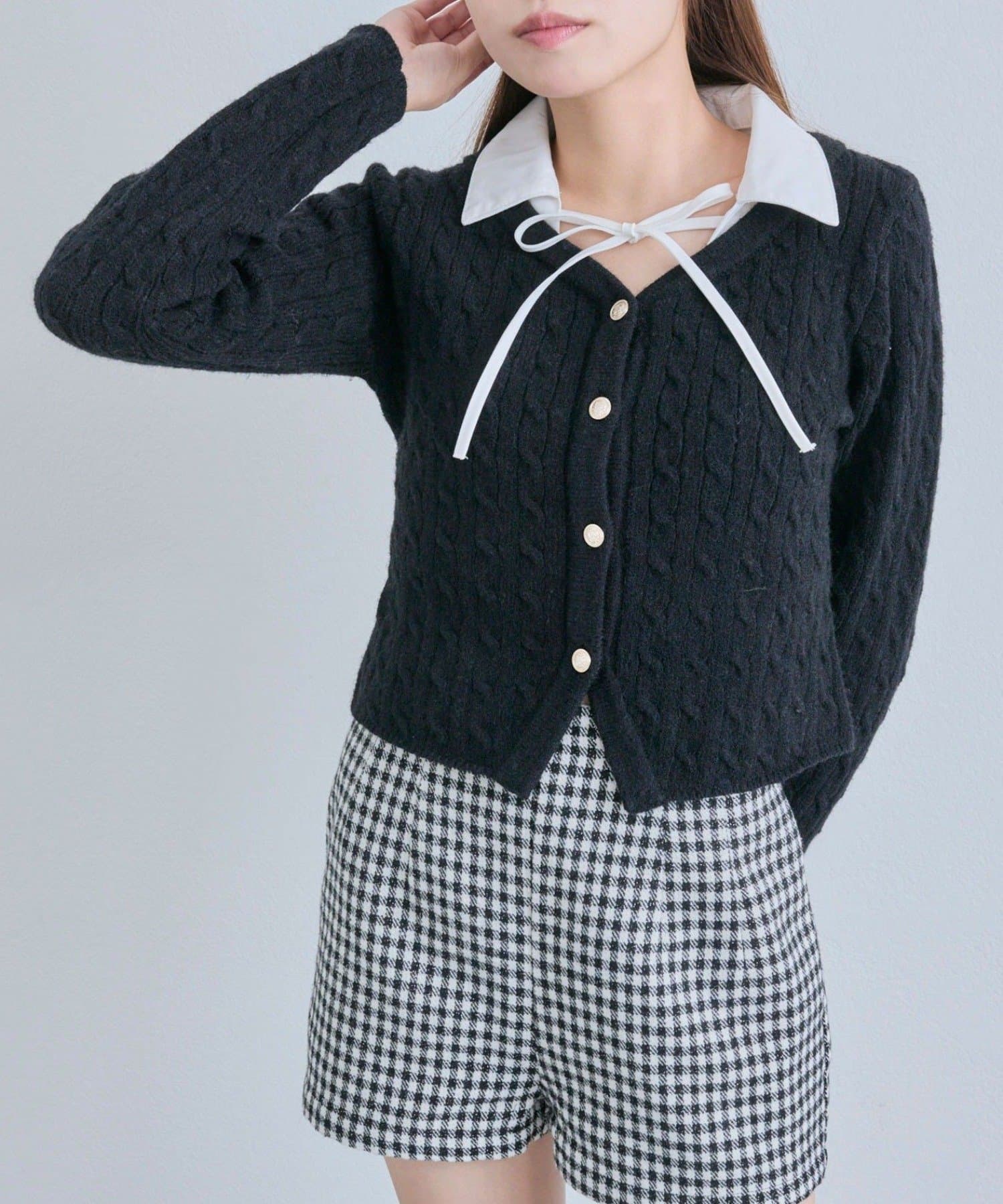 OLIVE des OLIVE(オリーブ デ オリーブ) 金ボタンレイヤードニット