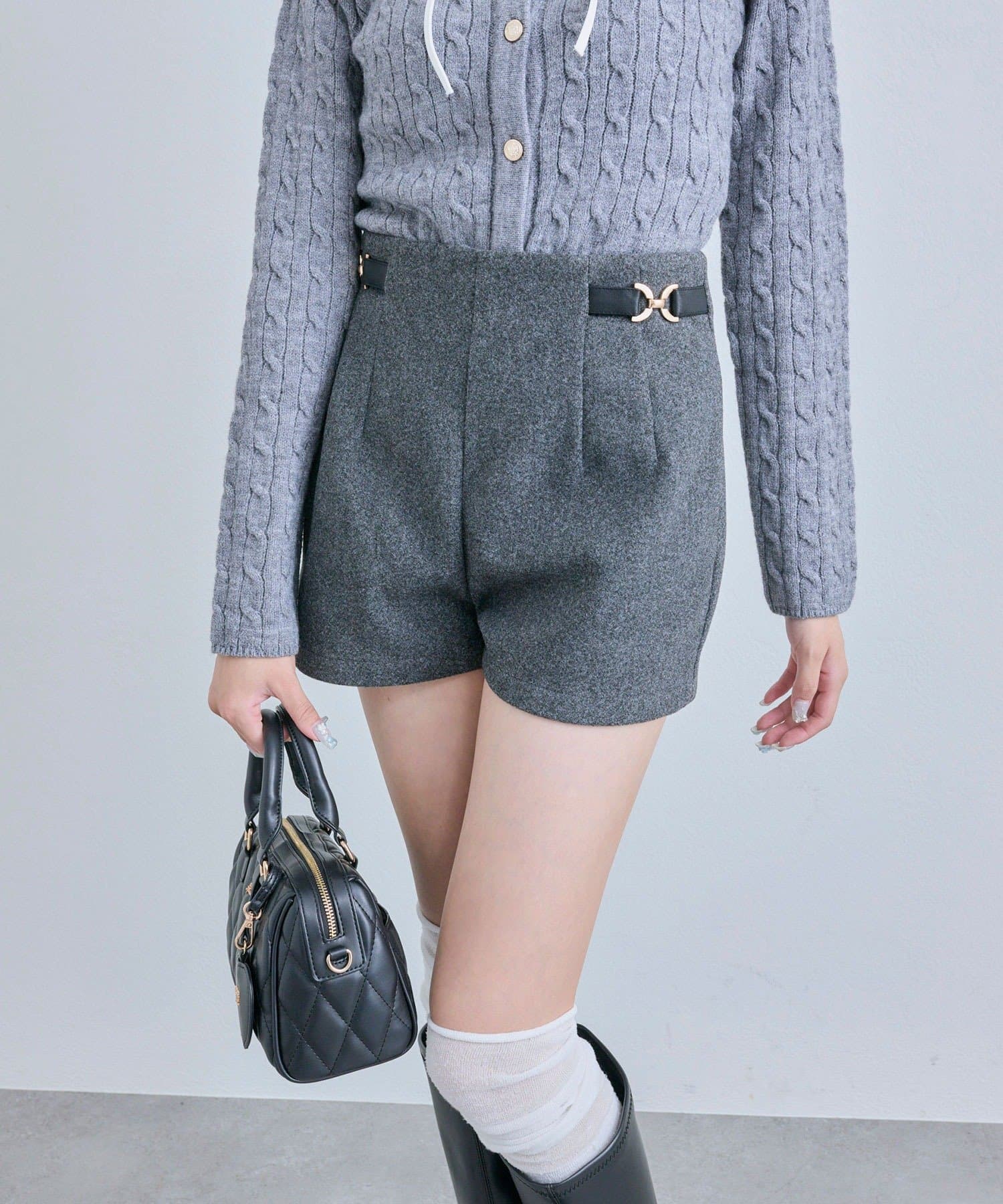 OLIVE des OLIVE(オリーブ デ オリーブ) サイドバックルショートパンツ