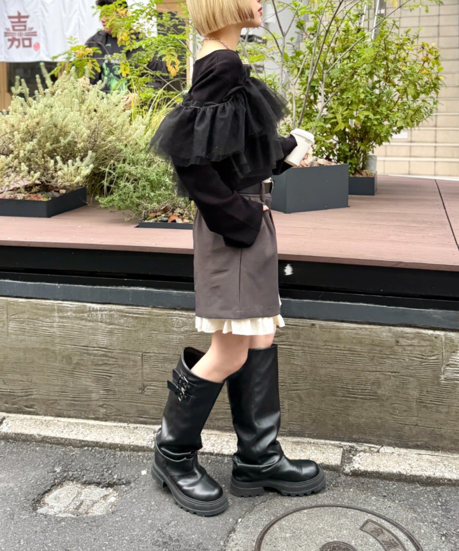 w closet(ダブルクローゼット) 【一枚で主役級！ 】チュールフリルニット