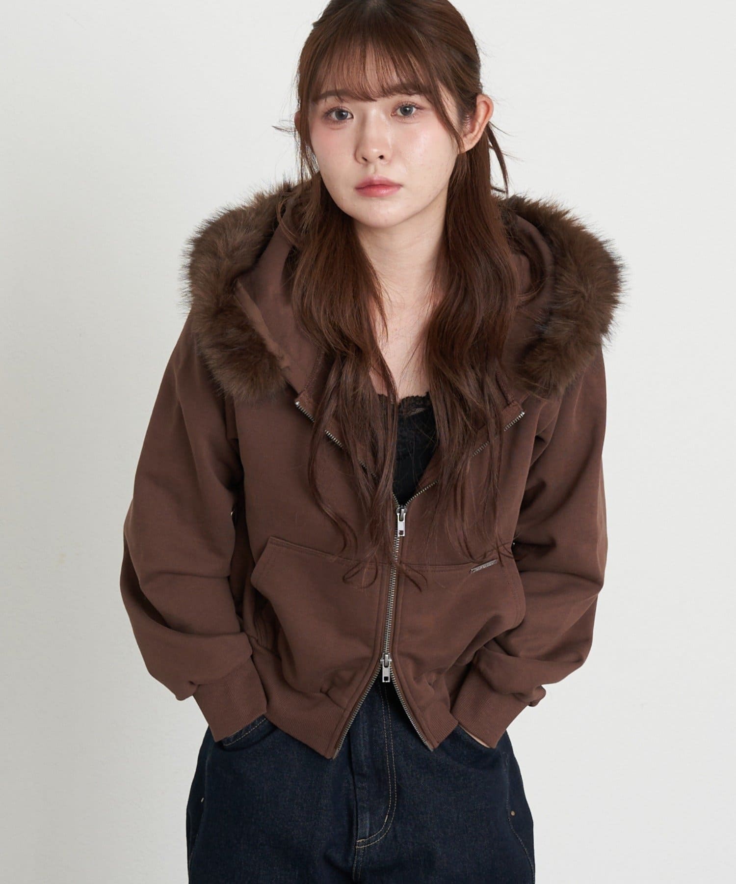 RAY CASSIN(レイカズン) ファー付フードパーカー