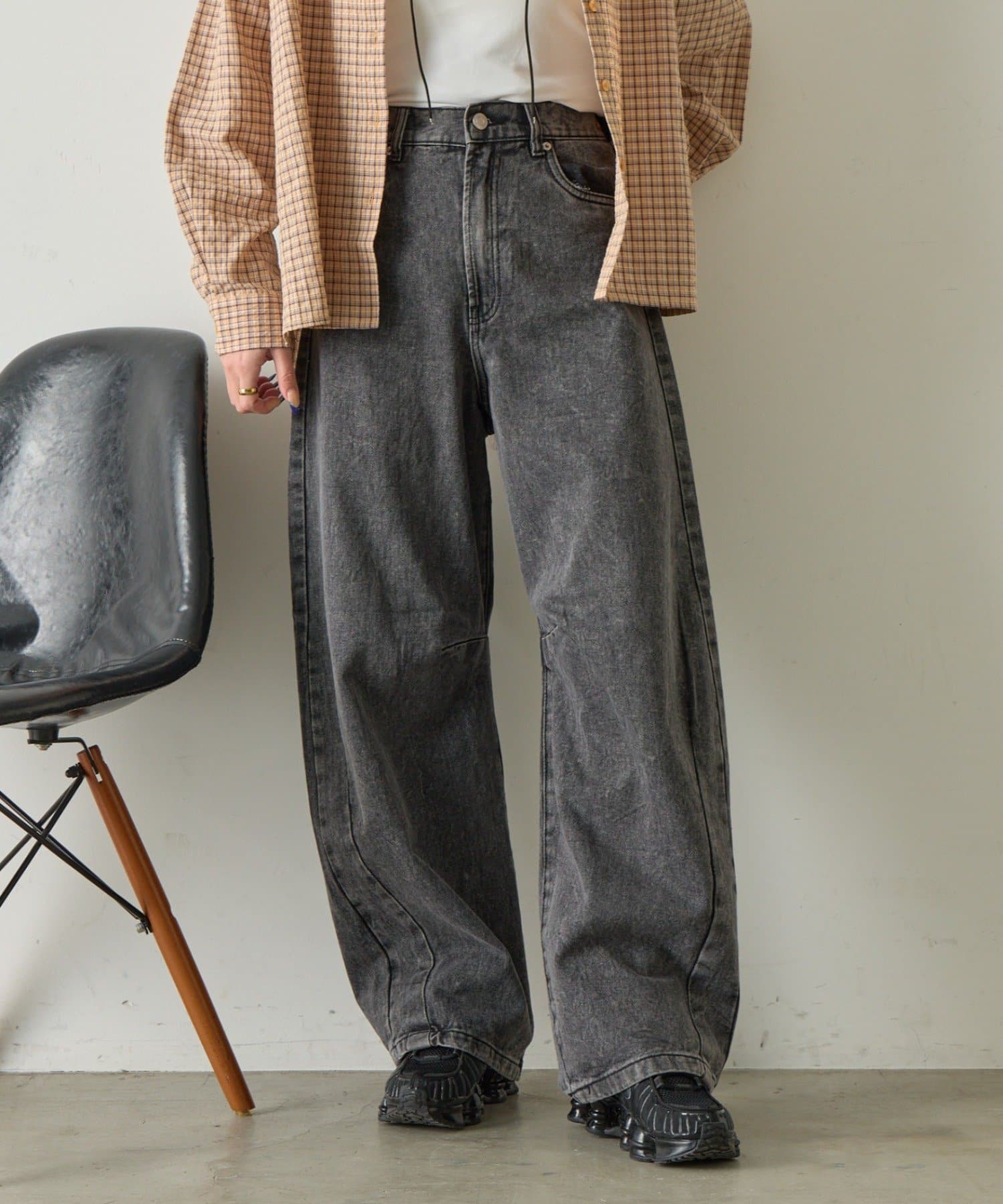 -goocy-(グーシー) カーブラインデニムパンツ