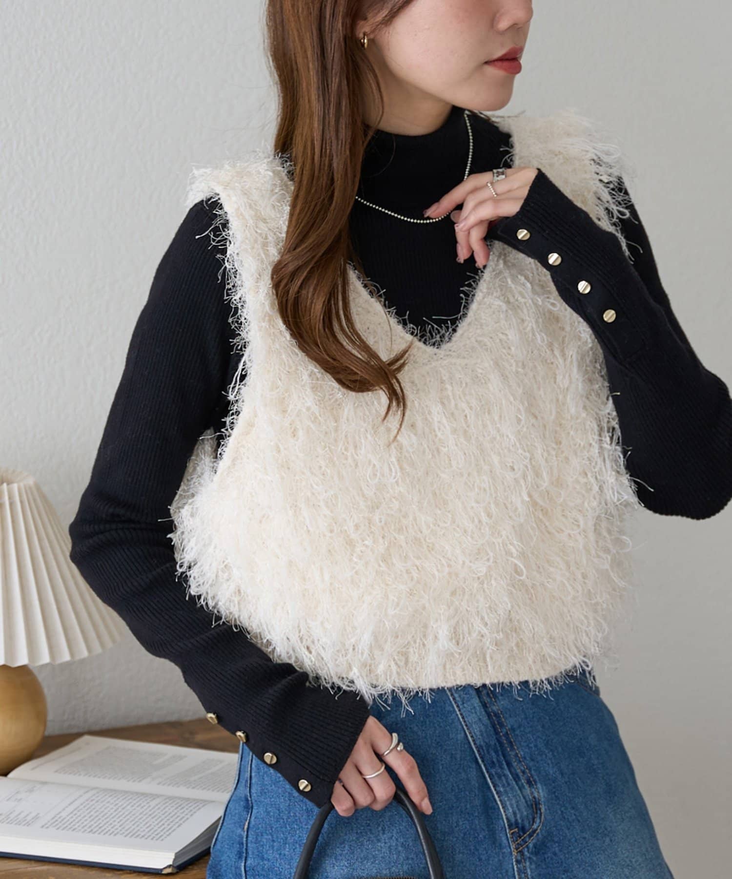 DISCOAT(ディスコート) 12/26(金) 10:00 ～ 1/5(月) 10:00まで【SELECT HAPPY BAG】前後2WAYループヤーンビスチェ