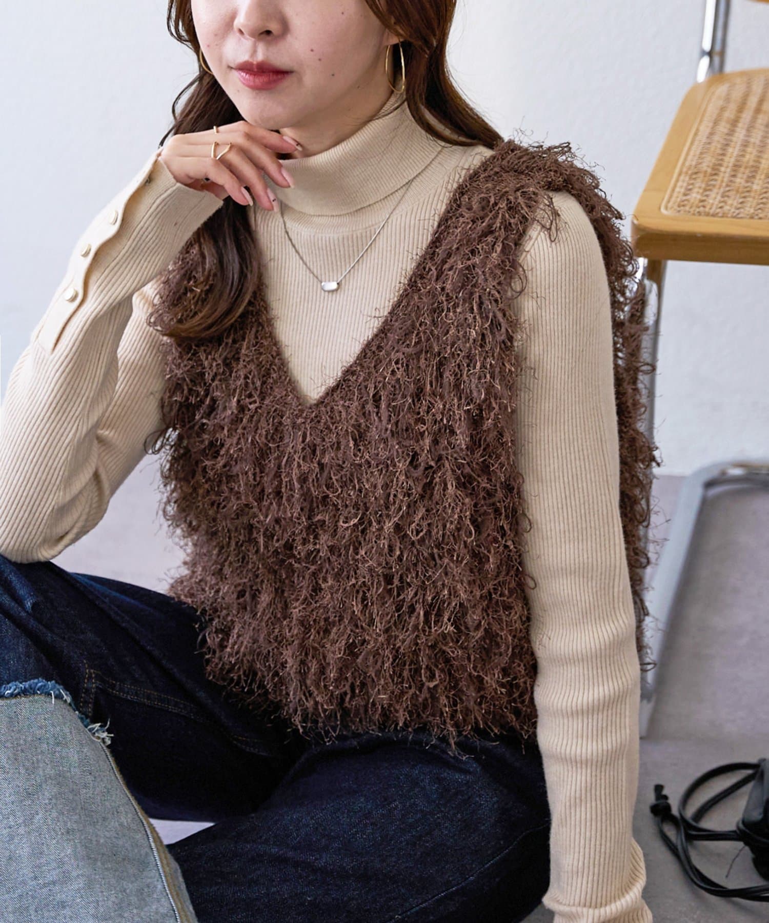 DISCOAT(ディスコート) 12/26(金) 10:00 ～ 1/5(月) 10:00まで【SELECT HAPPY BAG】前後2WAYループヤーンビスチェ