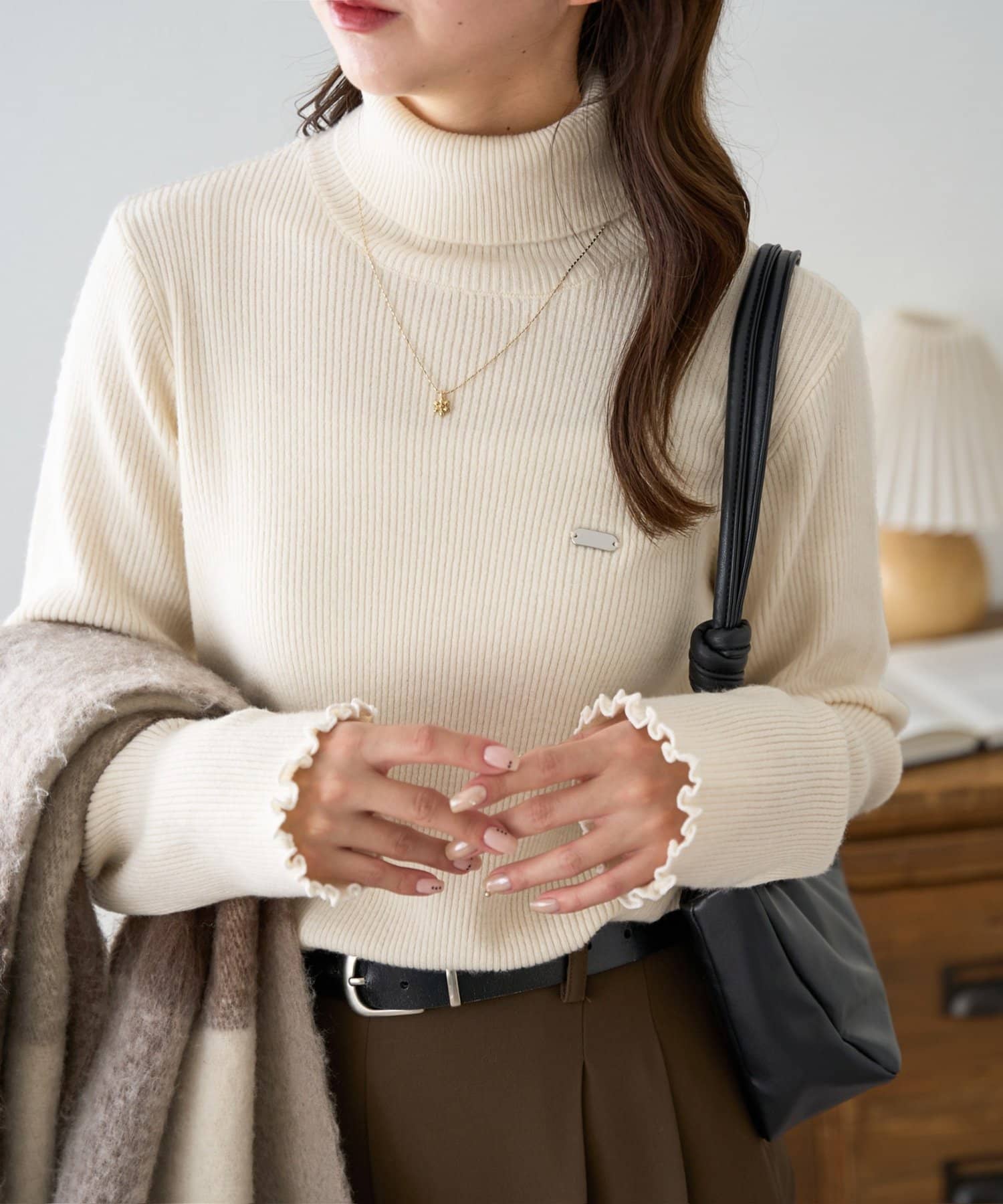 DISCOAT(ディスコート) 12/26(金) 10:00 ～ 1/5(月) 10:00まで【SELECT HAPPY BAG】プレート付リブタートルネック