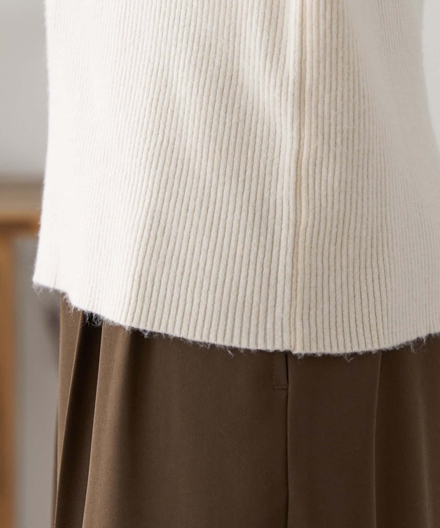 DISCOAT(ディスコート) 12/26(金) 10:00 ～ 1/5(月) 10:00まで【SELECT HAPPY BAG】プレート付リブタートルネック