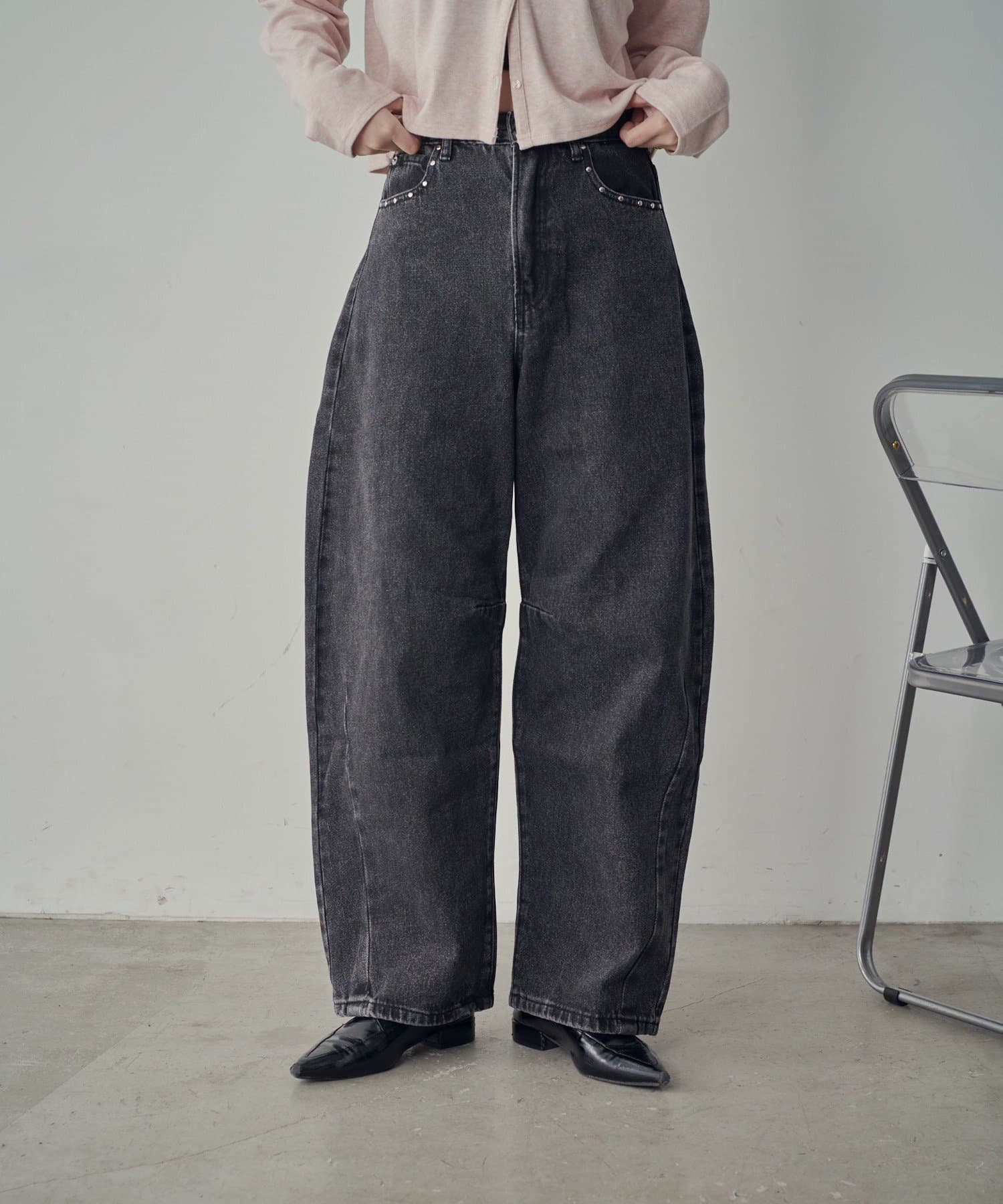 -goocy-(グーシー) スタッズ付きカーブパンツ