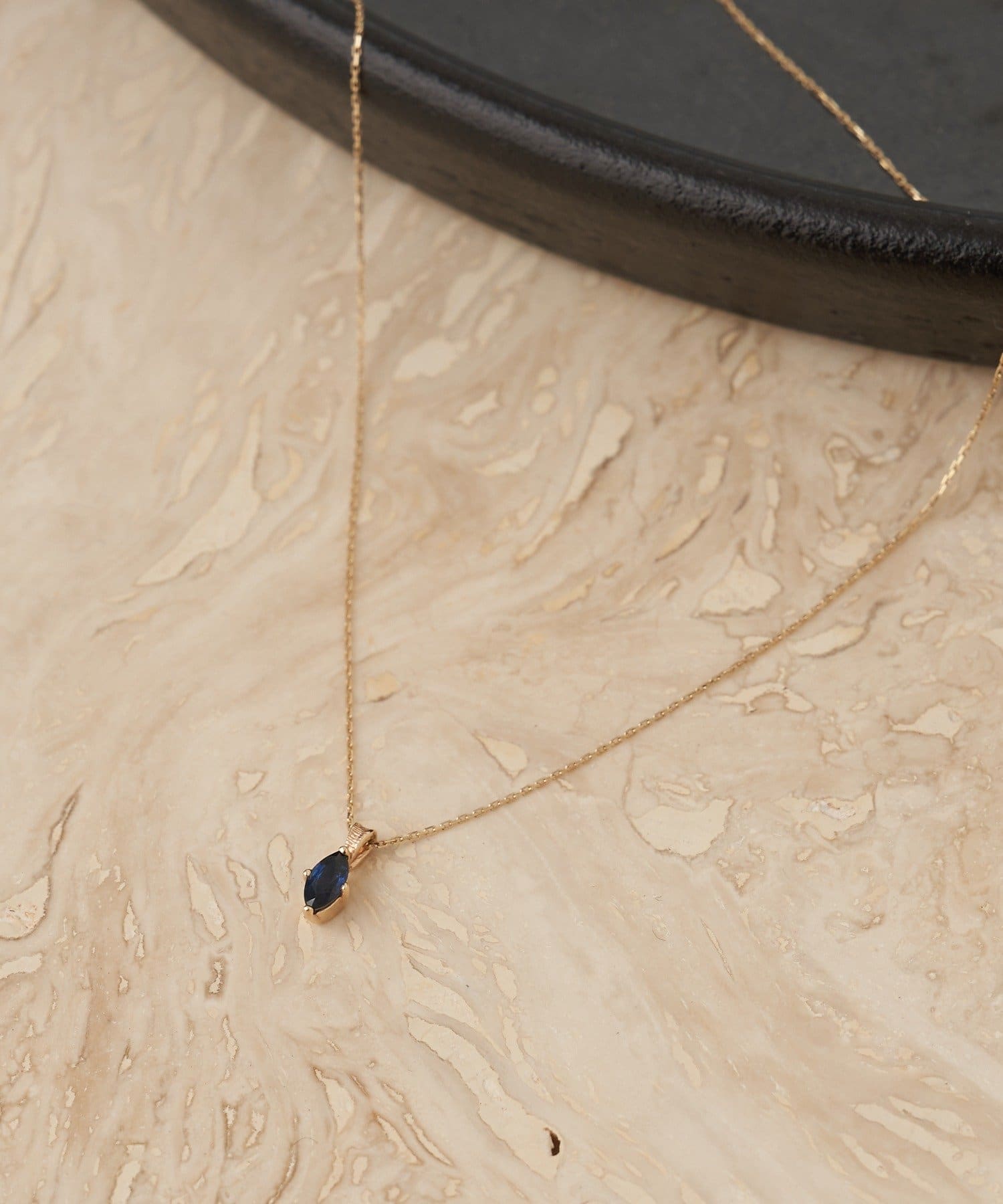 GALLARDAGALANTE(ガリャルダガランテ) 【2.718】サファイアネックレス