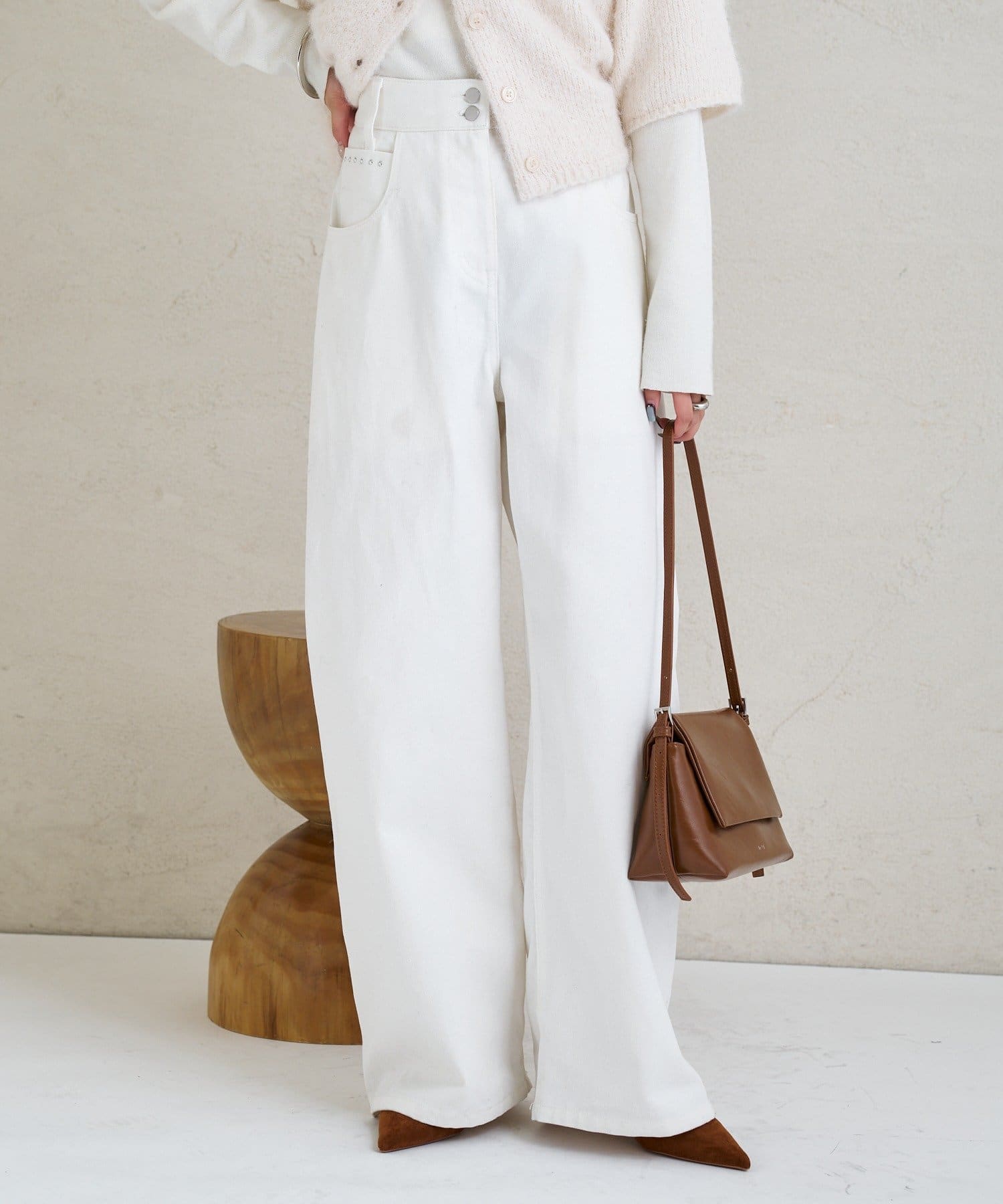 mystic(ミスティック) スタッズデニム