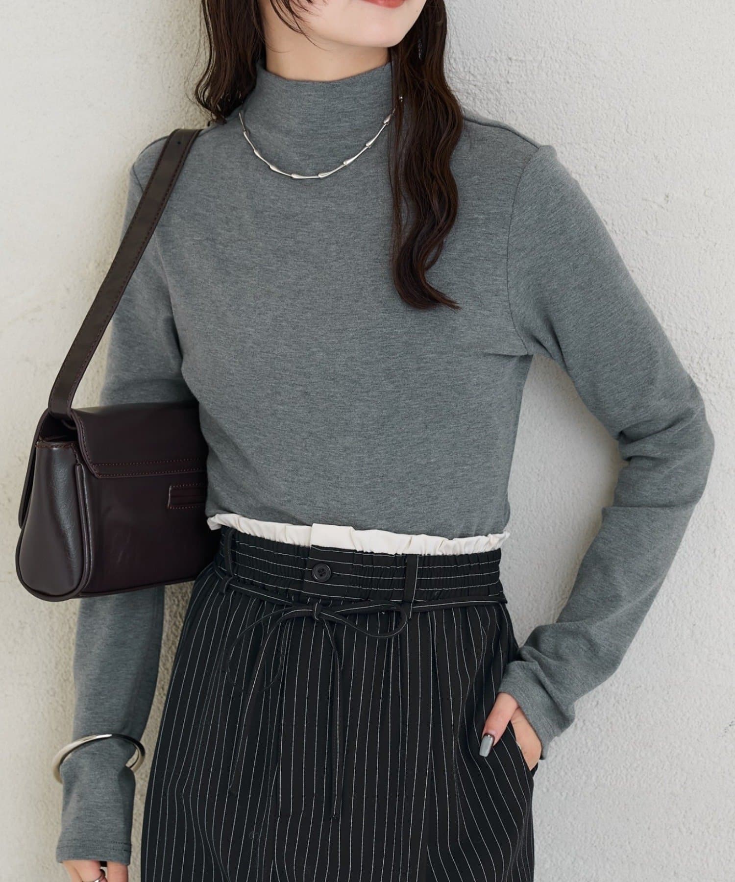 mystic(ミスティック) ハイネックロンT