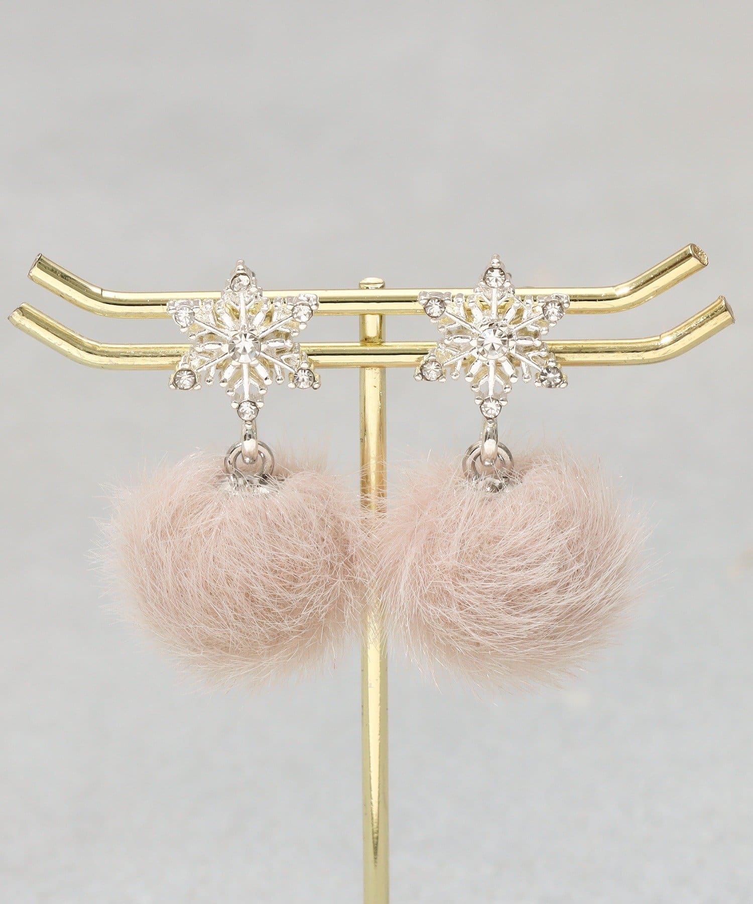 3COINS(スリーコインズ) 結晶フェイクファーピアス