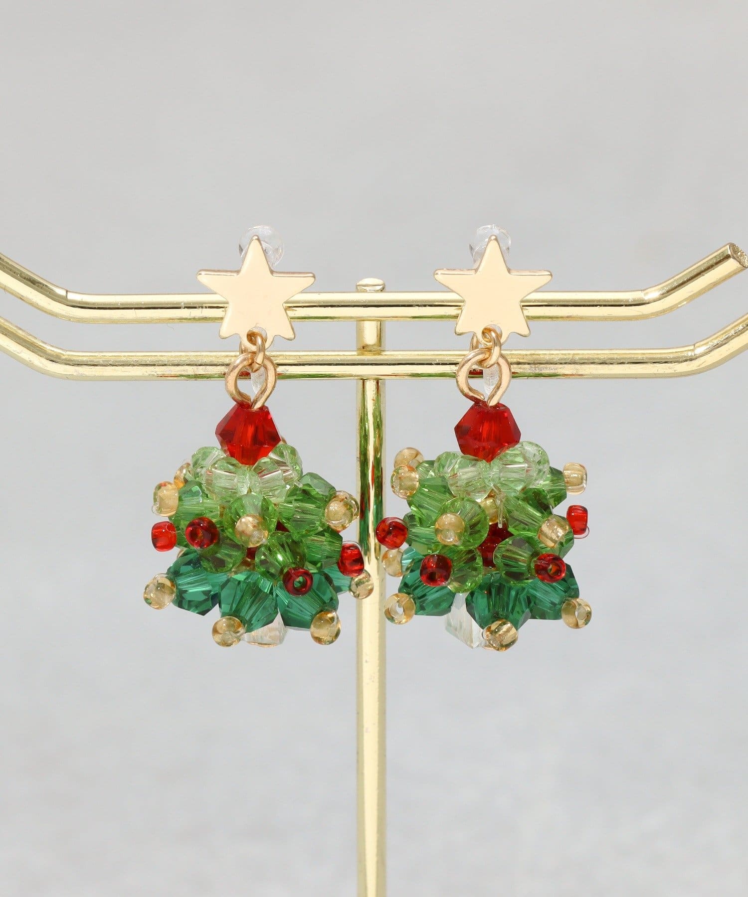 3COINS(スリーコインズ) ビーズツリー樹脂イヤリング