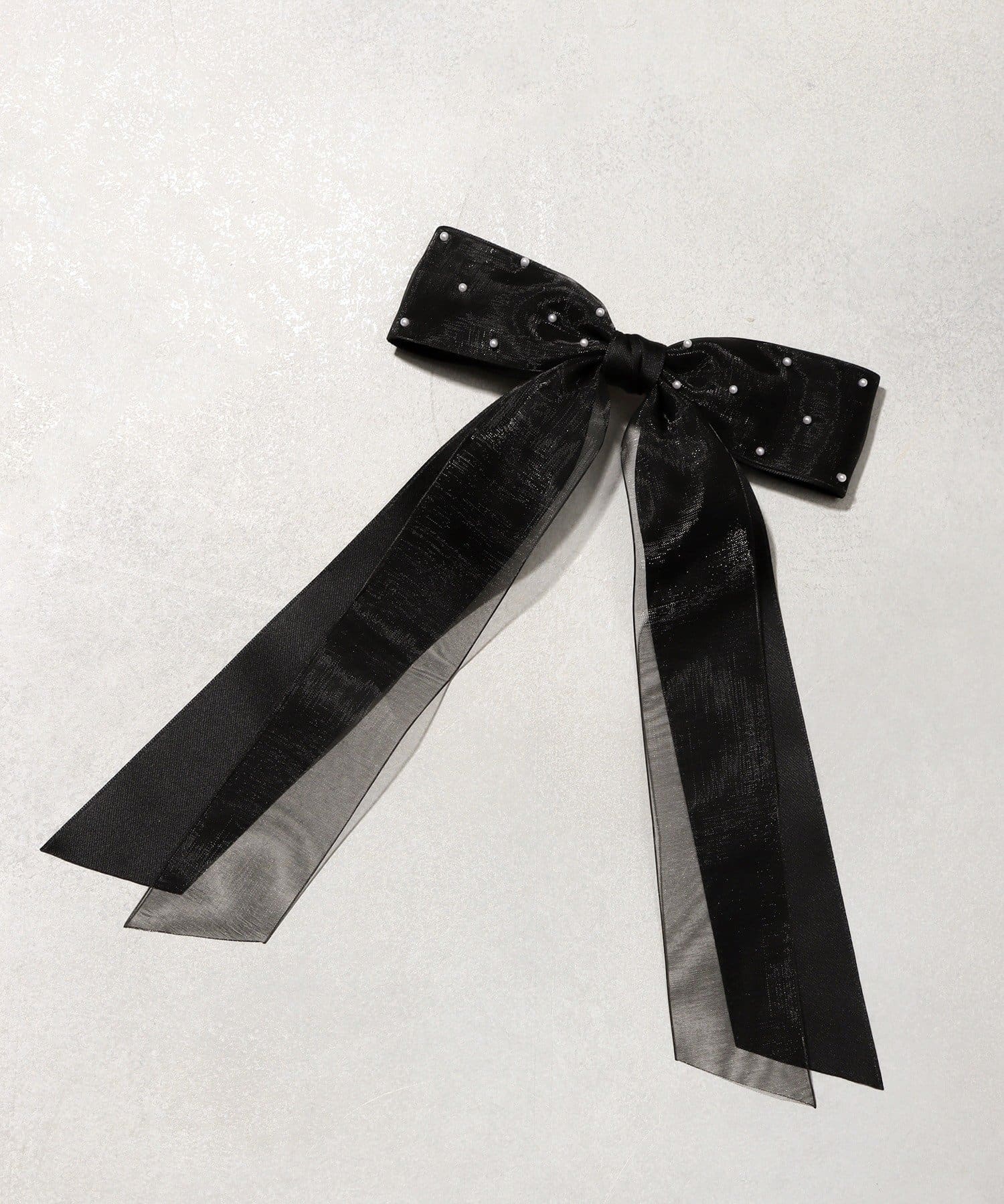 3COINS(スリーコインズ) パール付きリボンバレッタ