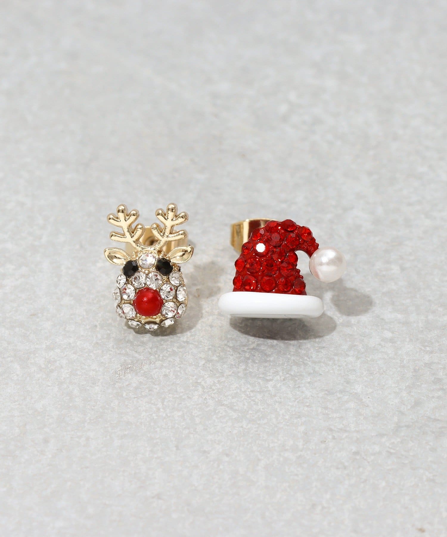 3COINS(スリーコインズ) クリスマスキラキラピアス