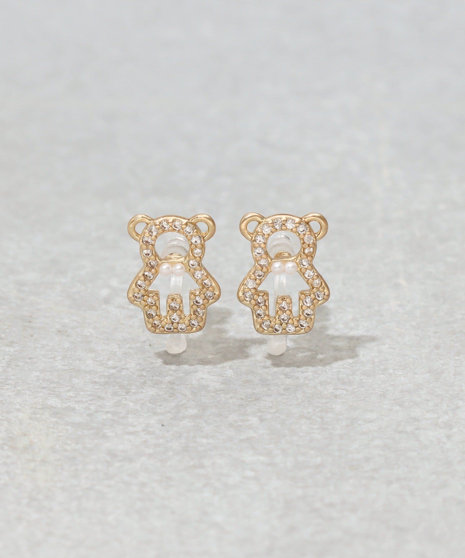 3COINS(スリーコインズ) キラキラクマ樹脂イヤリング