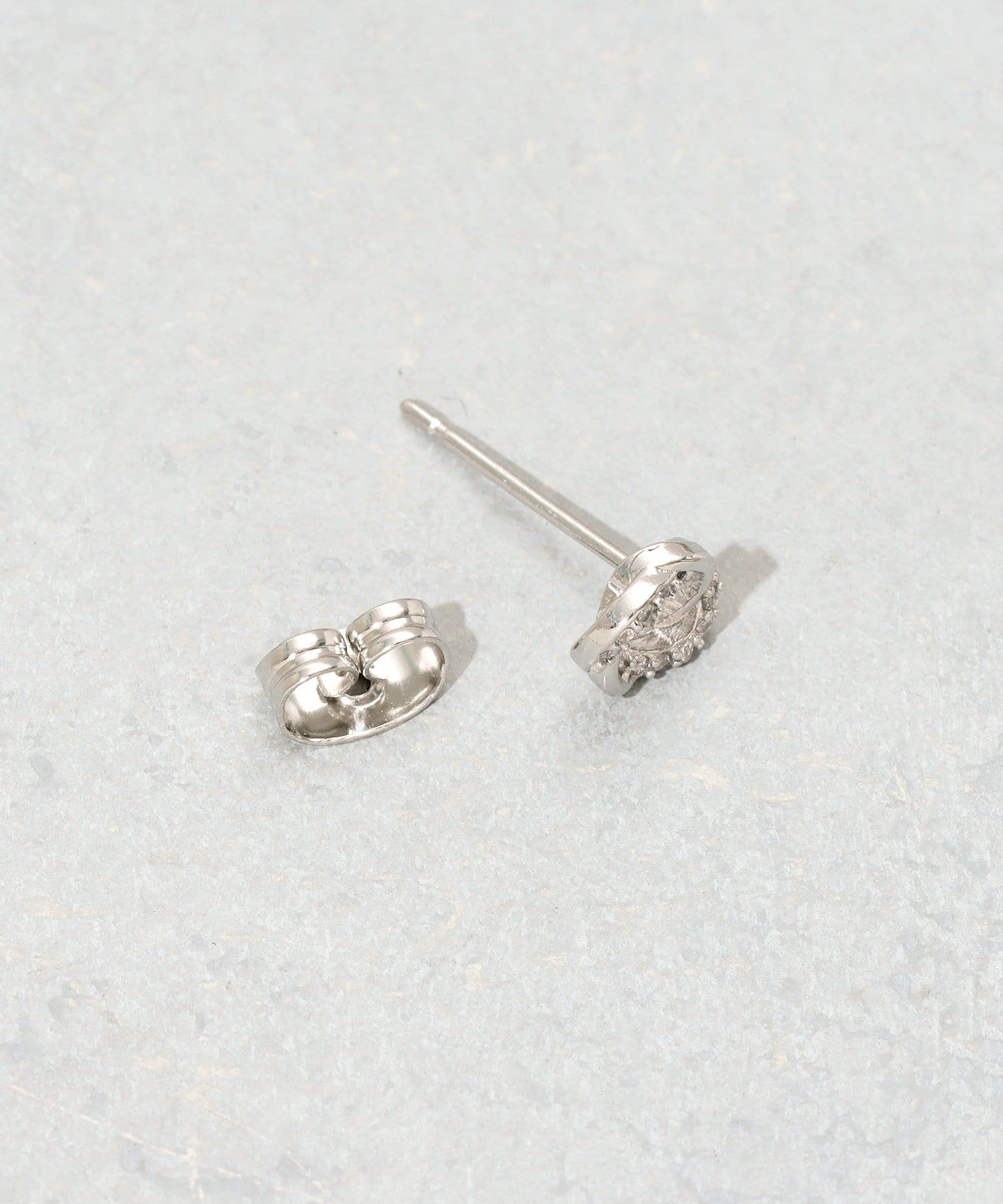 3COINS(スリーコインズ) キラキララウンドピアス