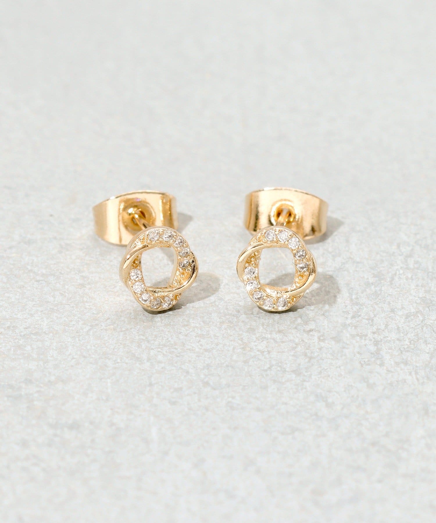 3COINS(スリーコインズ) キラキララウンドピアス