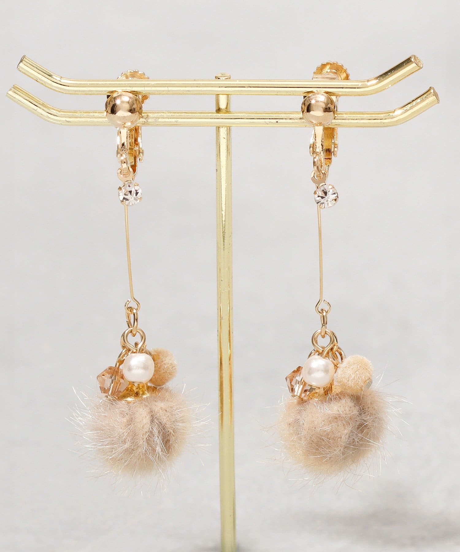 3COINS(スリーコインズ) サガリファーイヤリング