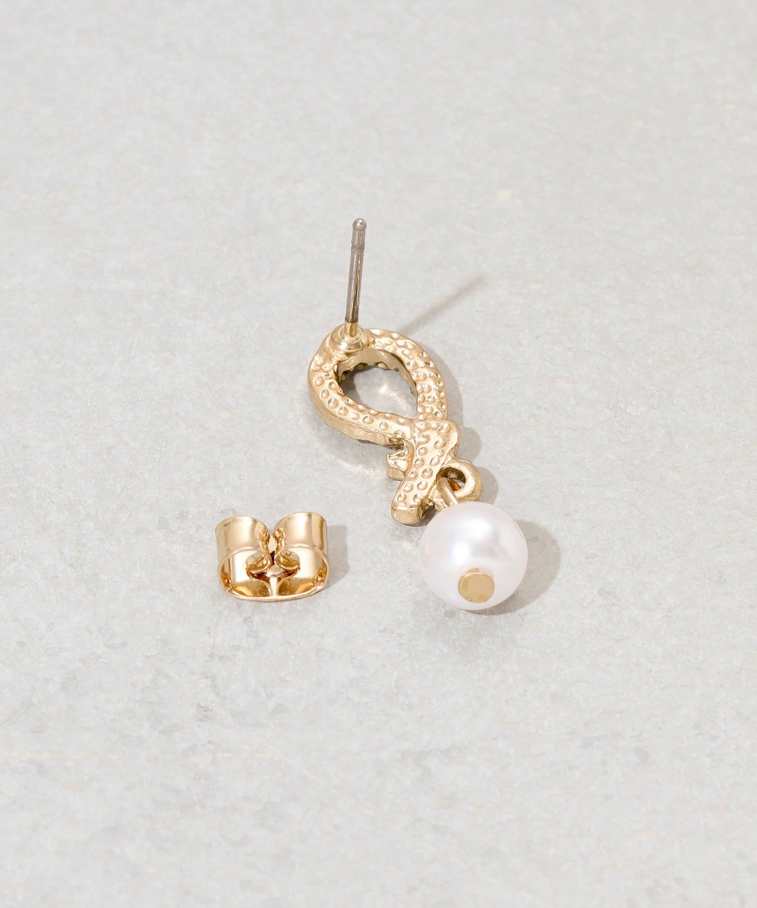 3COINS(スリーコインズ) 1ツブパールデザインピアス