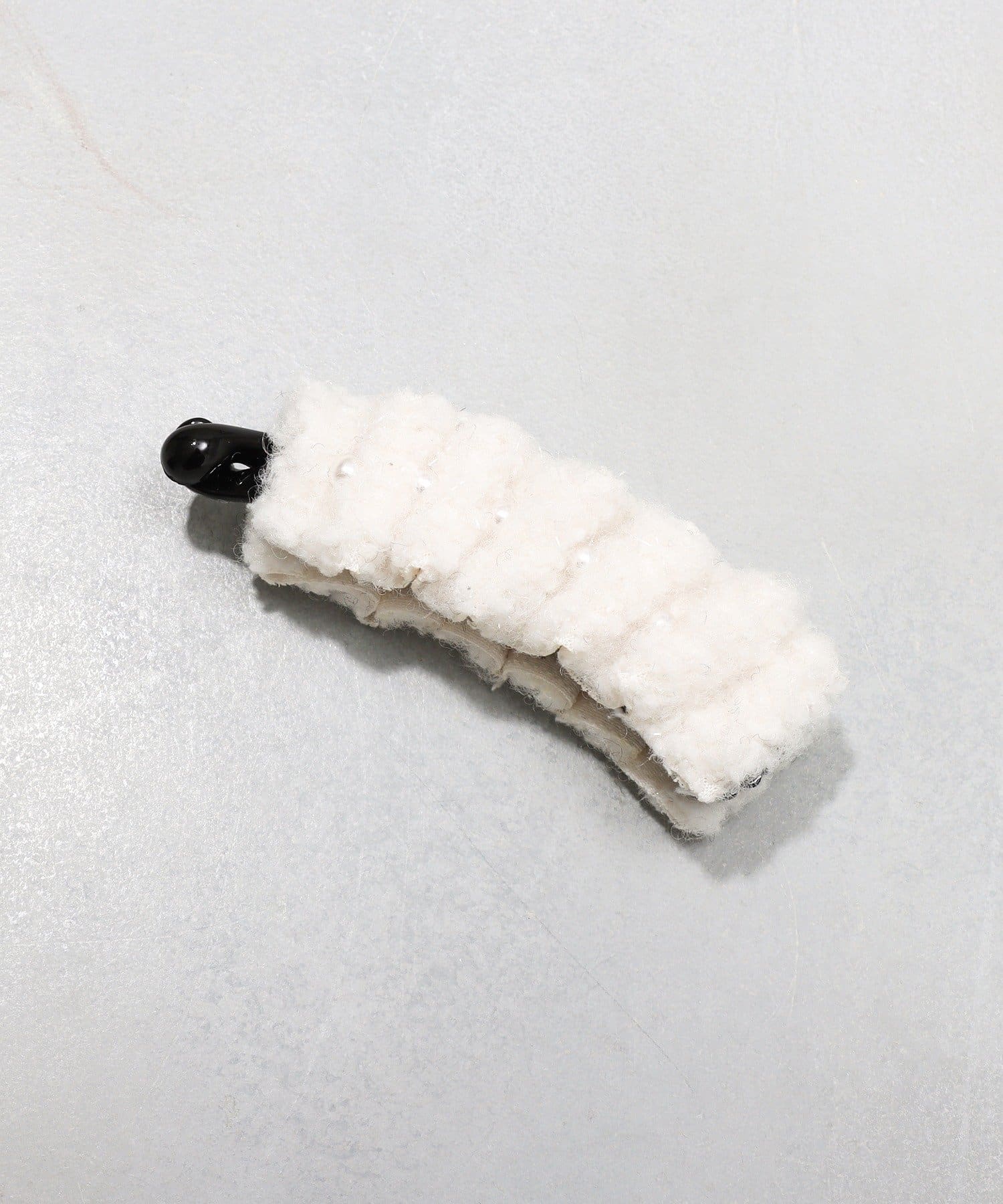 3COINS(スリーコインズ) パール付きくしゅくしゅバナナ