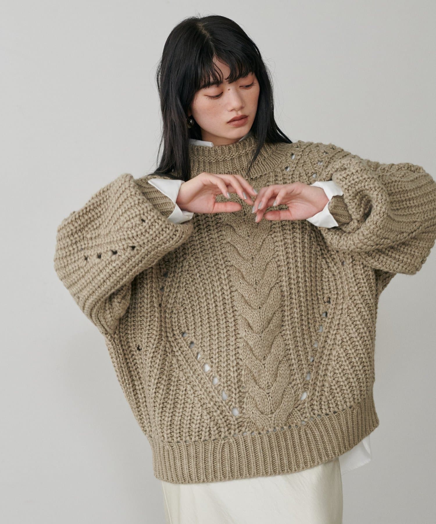 LARUTA(ラルータ) 手編み風ケーブルニットプルオーバー