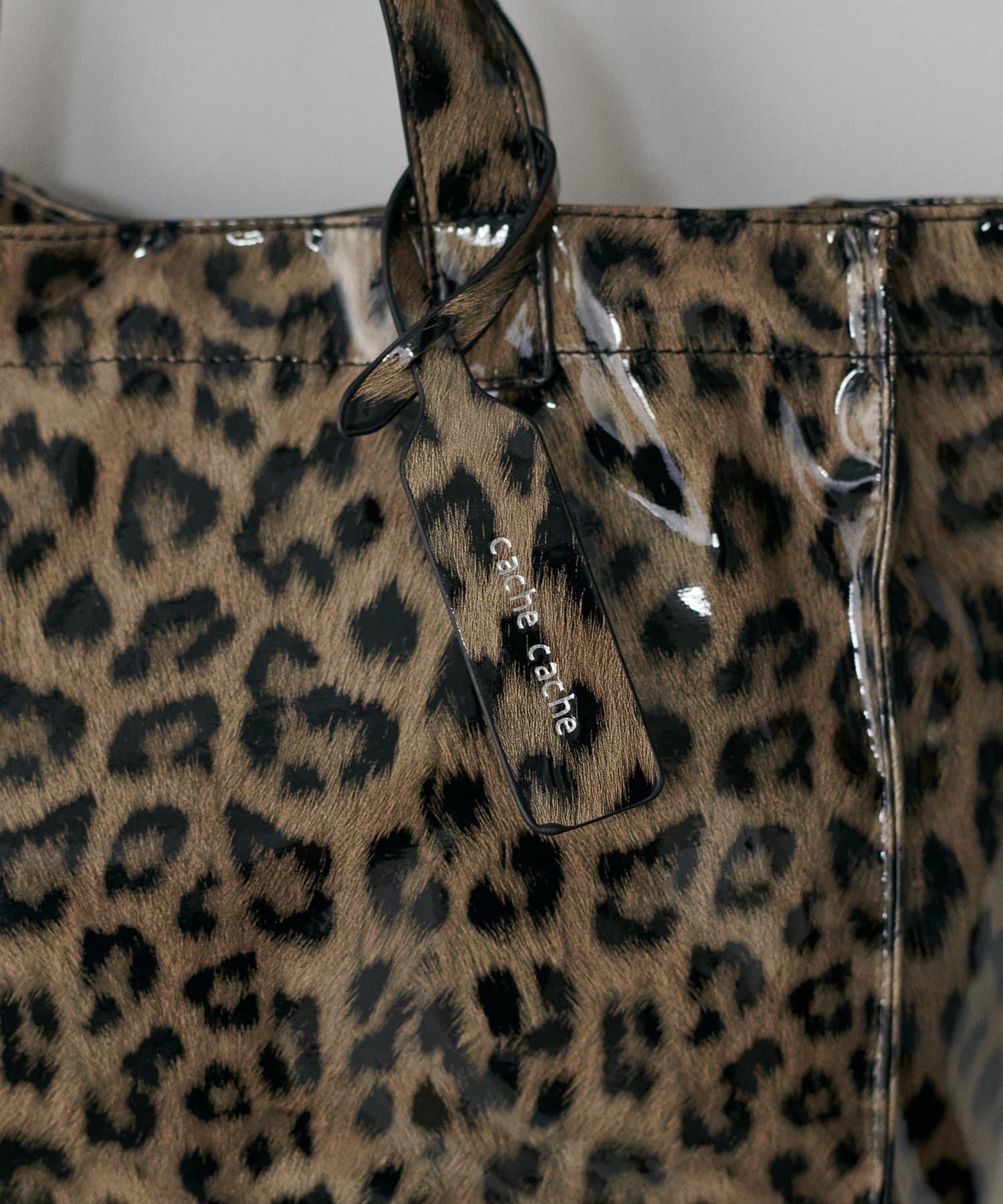 LARUTA(ラルータ) ソフトエナメルショッパーバッグ