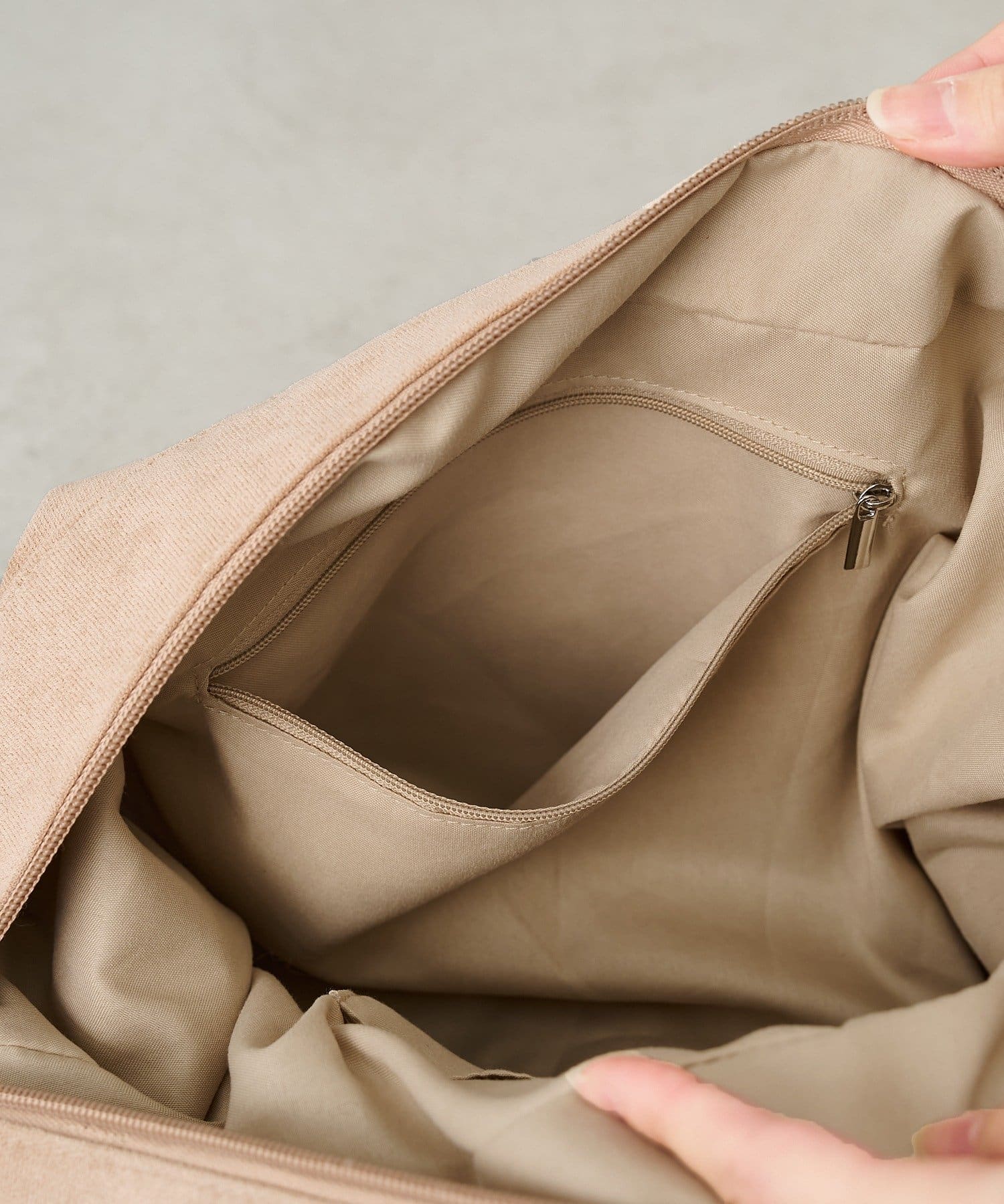 Lattice(ラティス) 2WAYギャザースエードバッグ