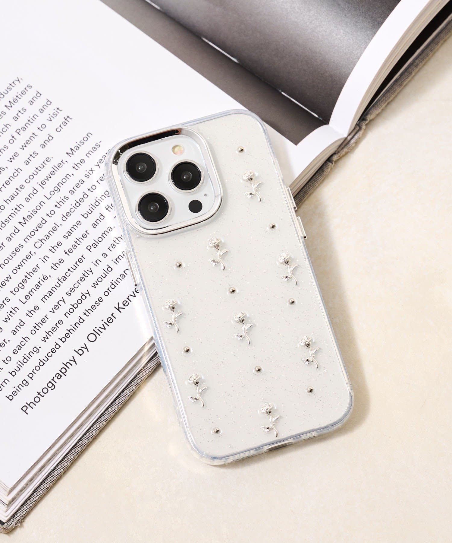 Lattice(ラティス) モチーフスマホケース(iPhone14pro)