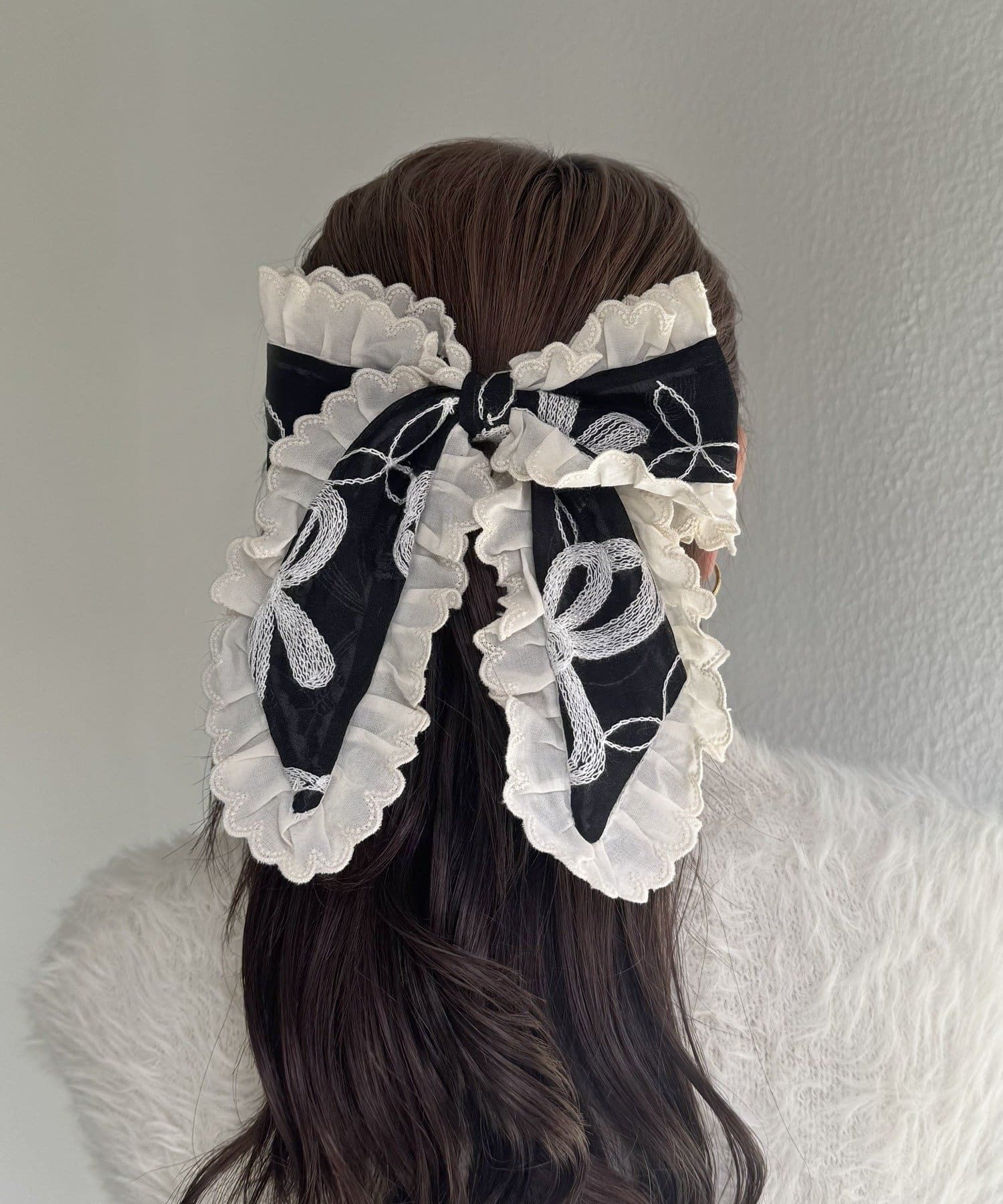 Lattice(ラティス) 刺繍リボンバレッタ