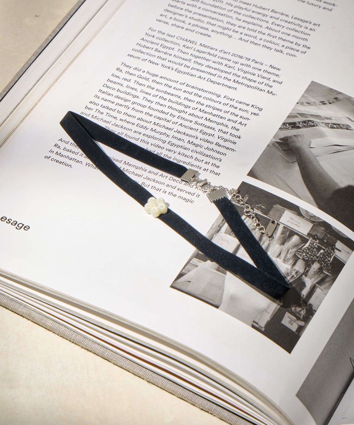 Lattice(ラティス) フラワーベロアチョーカー