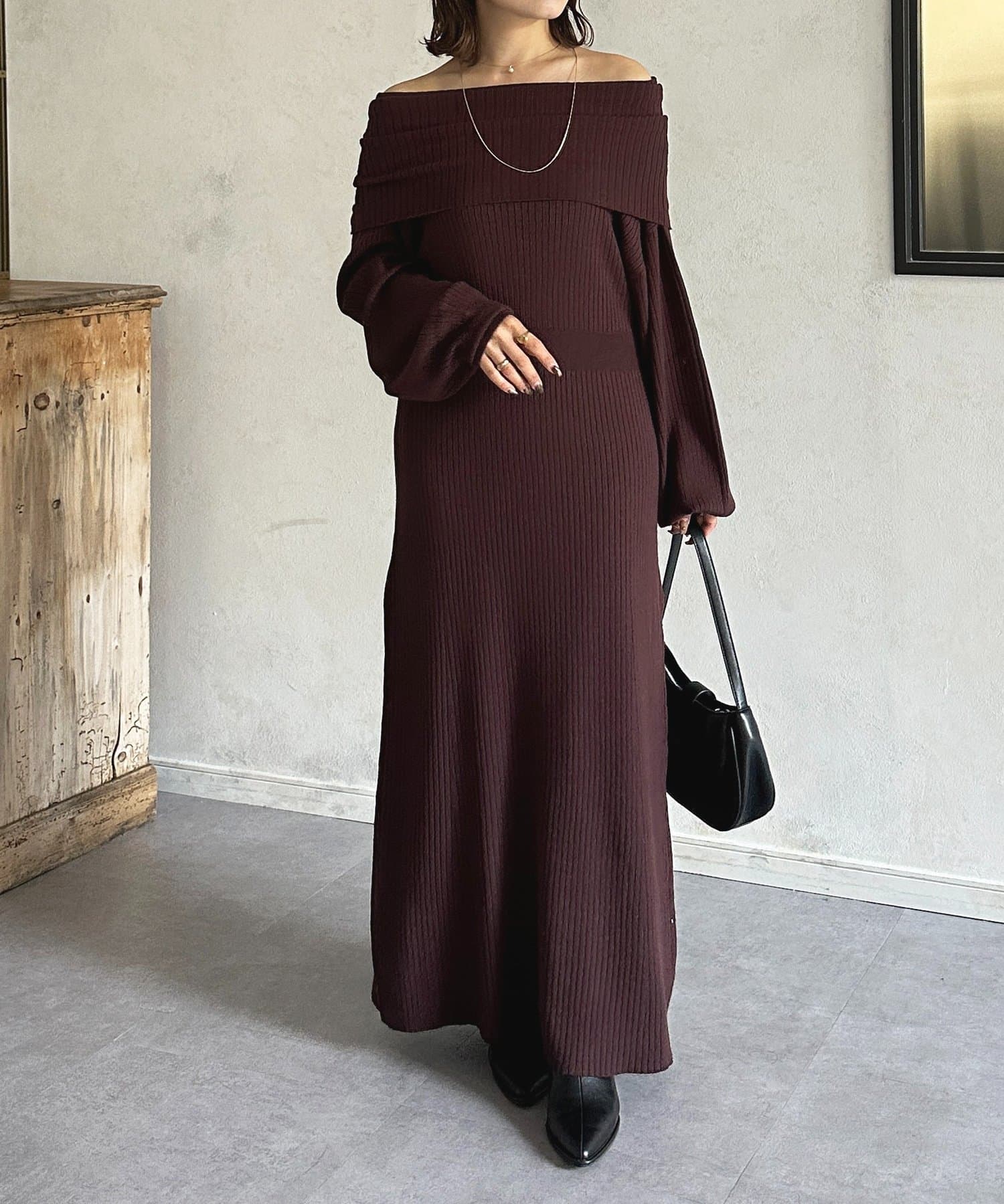 Thevon.(ゼヴォン) オフショルニットワンピース