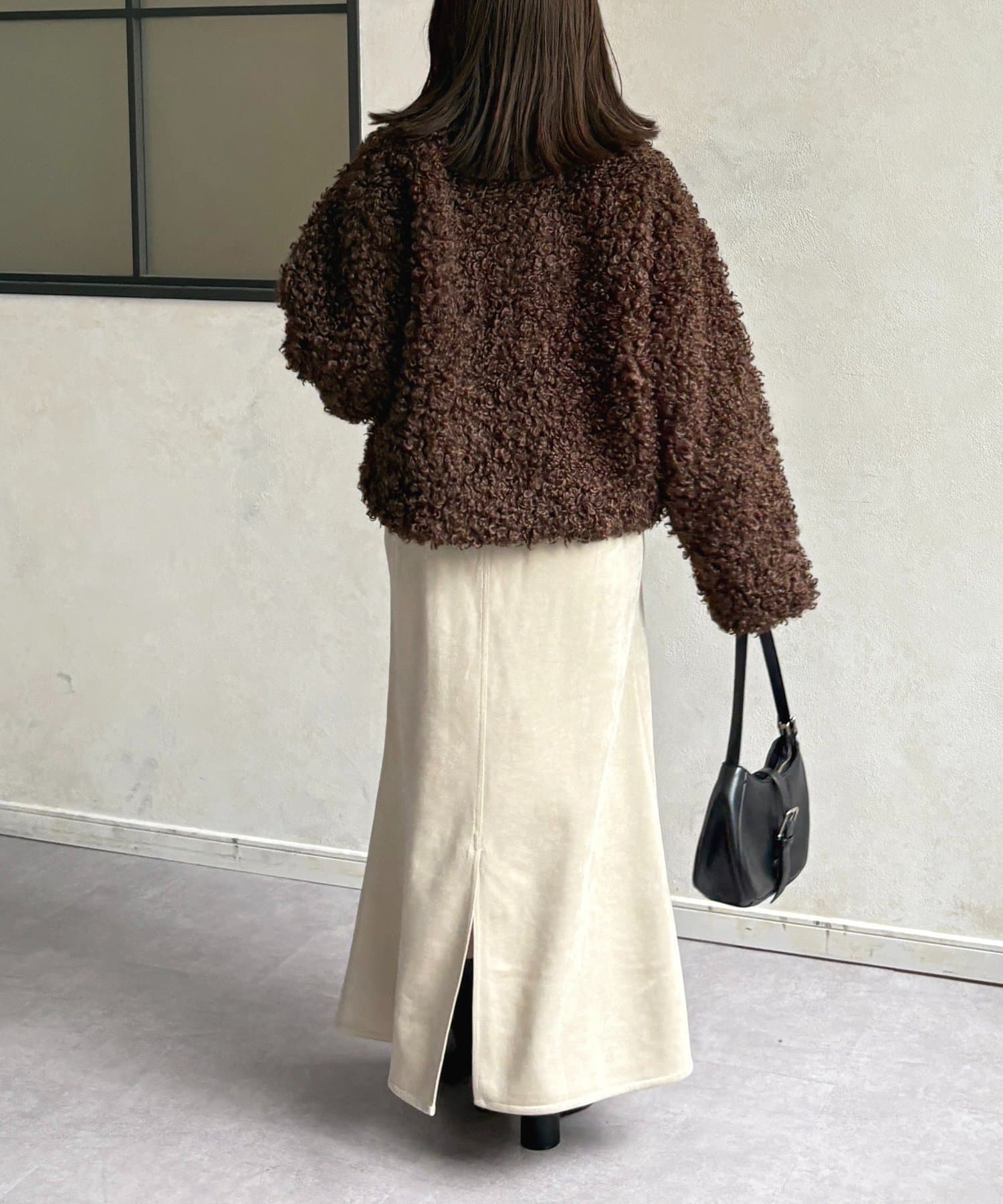 Thevon.(ゼヴォン) プードルファーミドルジャケット