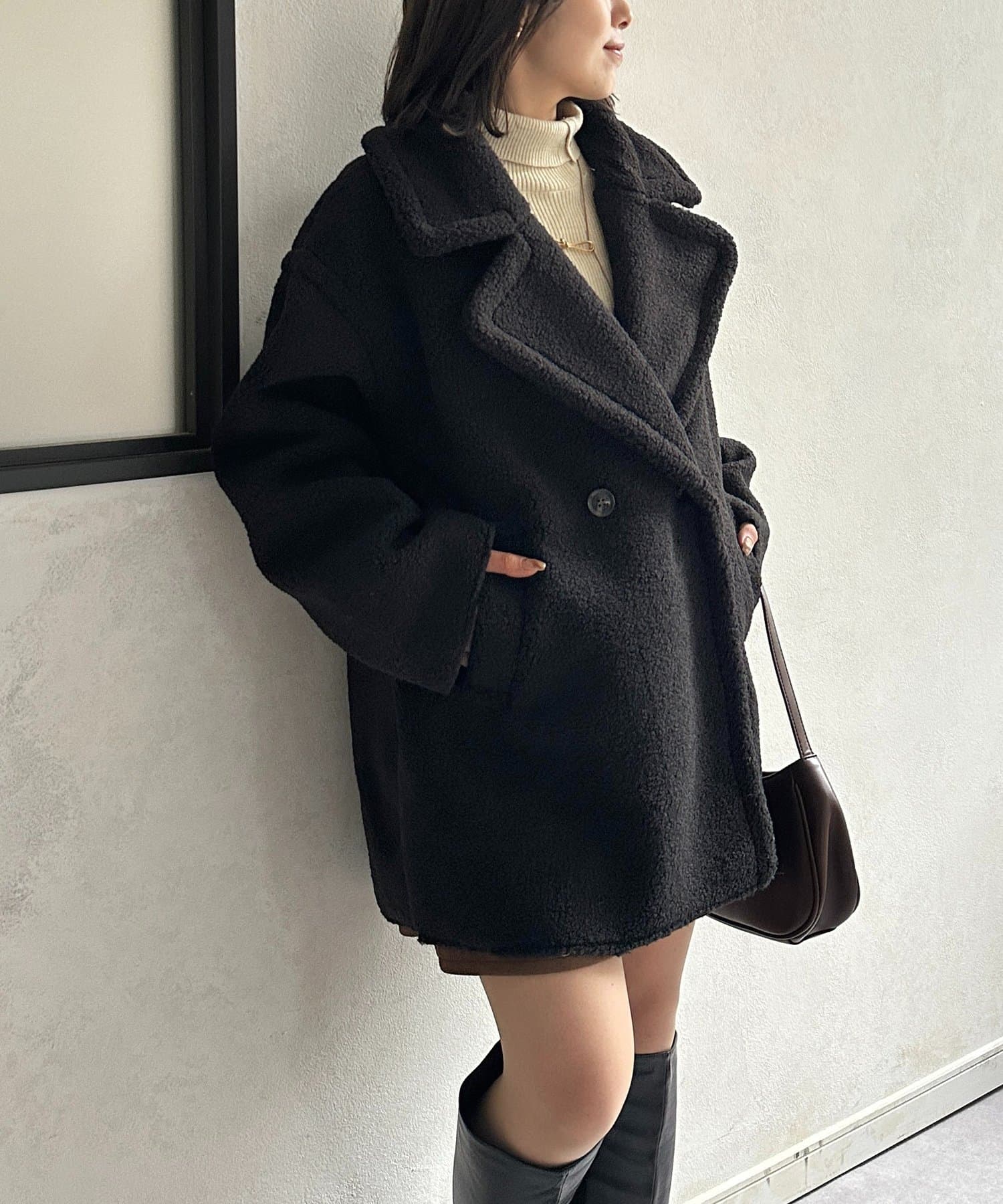 Thevon.(ゼヴォン) Fムートンタックミドルダブルコート