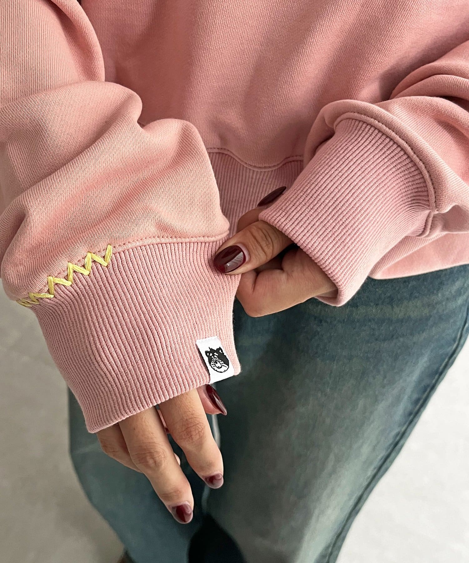 CPCM(シーピーシーエム) CPCMロゴ刺繍裏毛プルオーバー