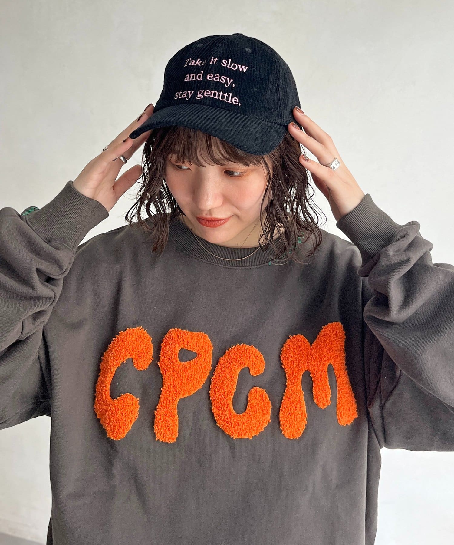 CPCM(シーピーシーエム) コーデュロイロゴキャップ