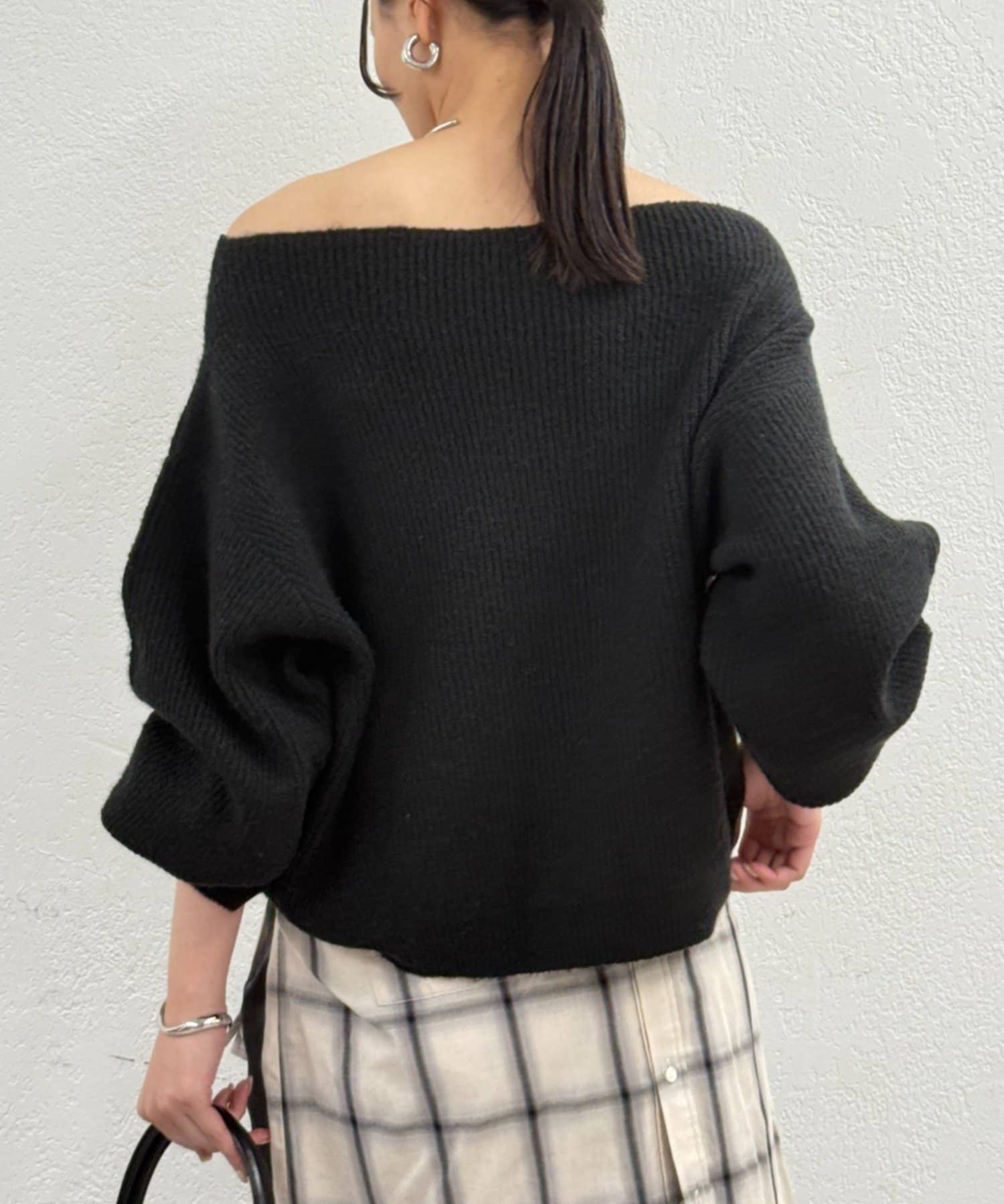 LOUNGEDRESS(ラウンジドレス) オフショルニット