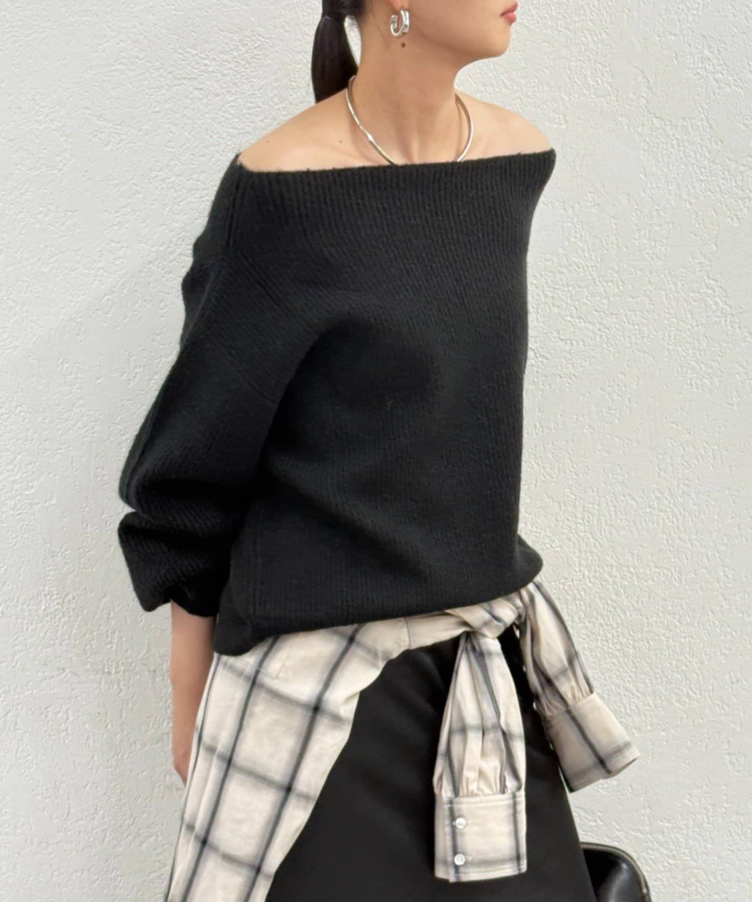 LOUNGEDRESS(ラウンジドレス) オフショルニット