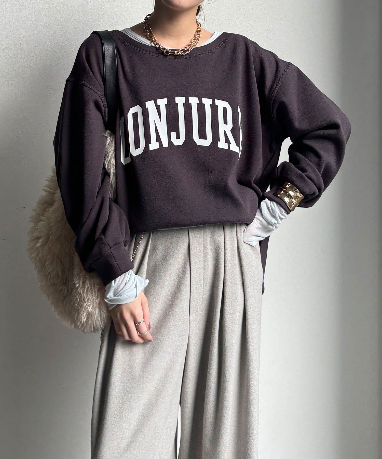 DOUDOU(ドゥドゥ) 前後ロゴプリント裏起毛プルオーバー