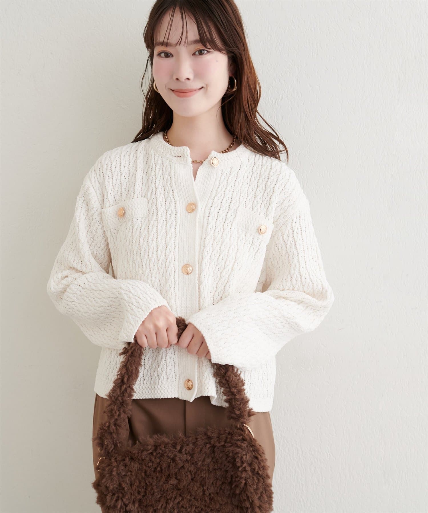 natural couture(ナチュラルクチュール) ベロアモール金釦ケーブルニットカーディガン