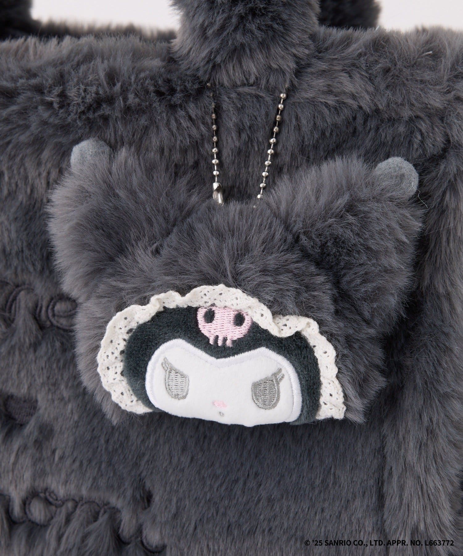 one after another NICE CLAUP(ワンアフターアナザー ナイスクラップ) 【マイメロディ／クロミコラボ】チャーム付きファーミニトートバッグ