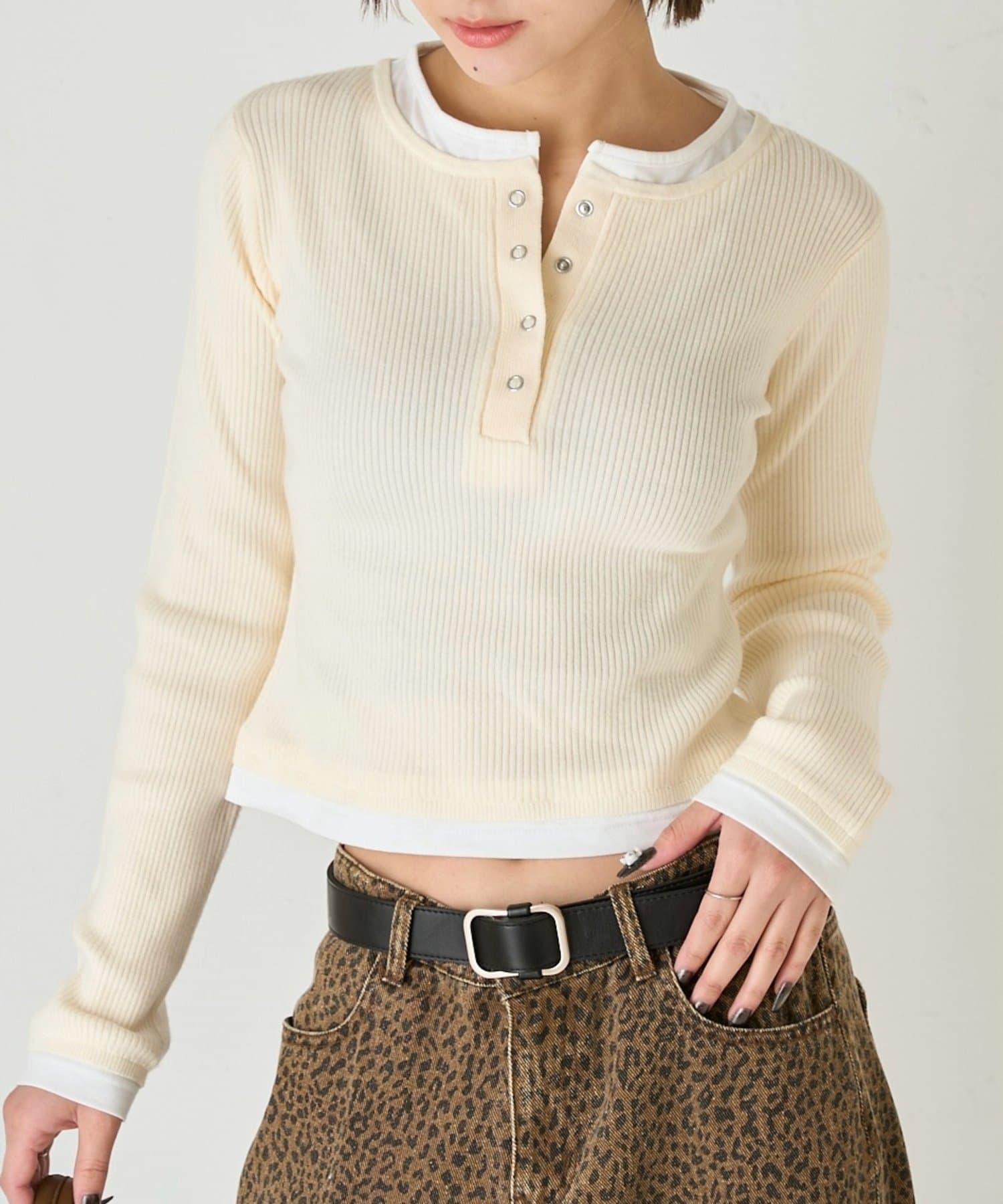 WHO’S WHO gallery(フーズフーギャラリー) レイヤードヘンリーニット