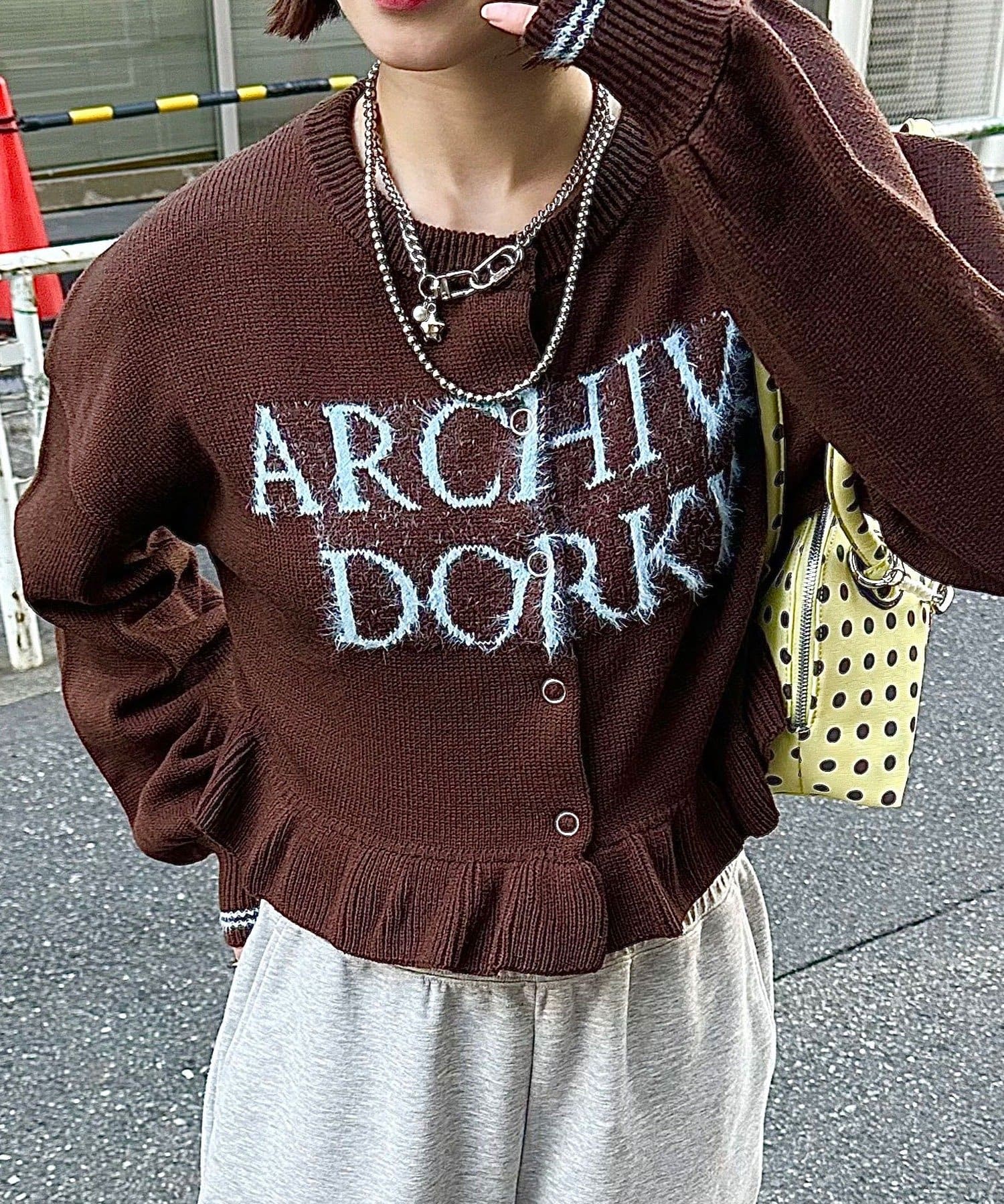 CIAOPANIC(チャオパニック) シャギー配色ロゴフリルニットカーディガン