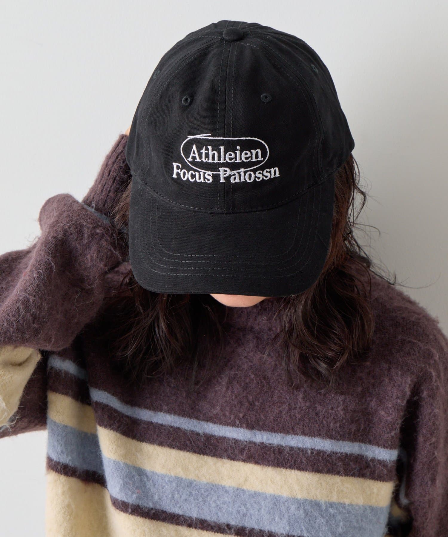 -goocy-(グーシー) ラウンドロゴ刺繍キャップ