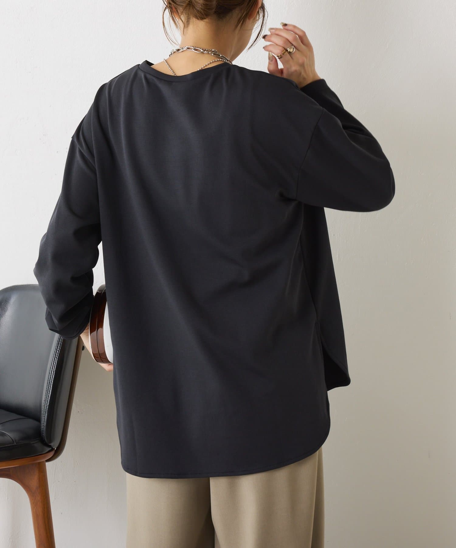 Jena　espace merveilleux(ジェナ　エスパスメルヴェイユ) 裾ラウンドストレッチカットソー