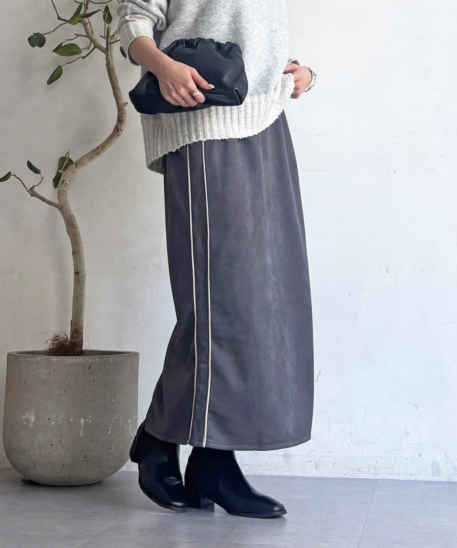 Croisiere(クロジエール) スエードIラインスカート