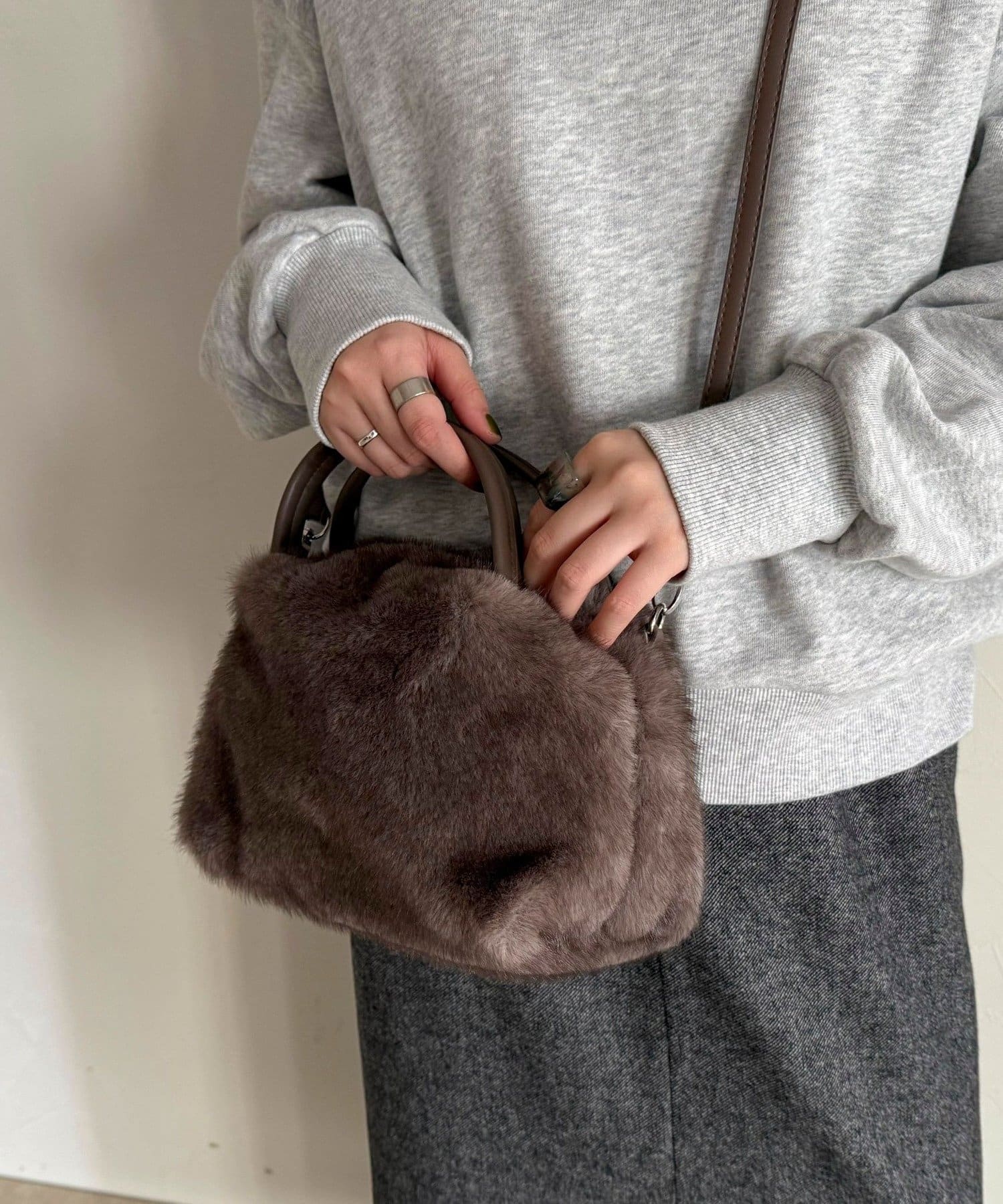 FREDY & GLOSTER(フレディ アンド グロスター) ミンク風2WAYボックストートバッグ