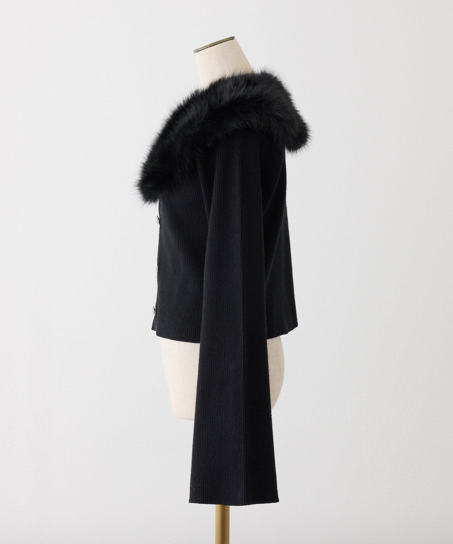 one after another NICE CLAUP(ワンアフターアナザー ナイスクラップ) 【HolidayCollection】衿ファーキラキラ釦ニット