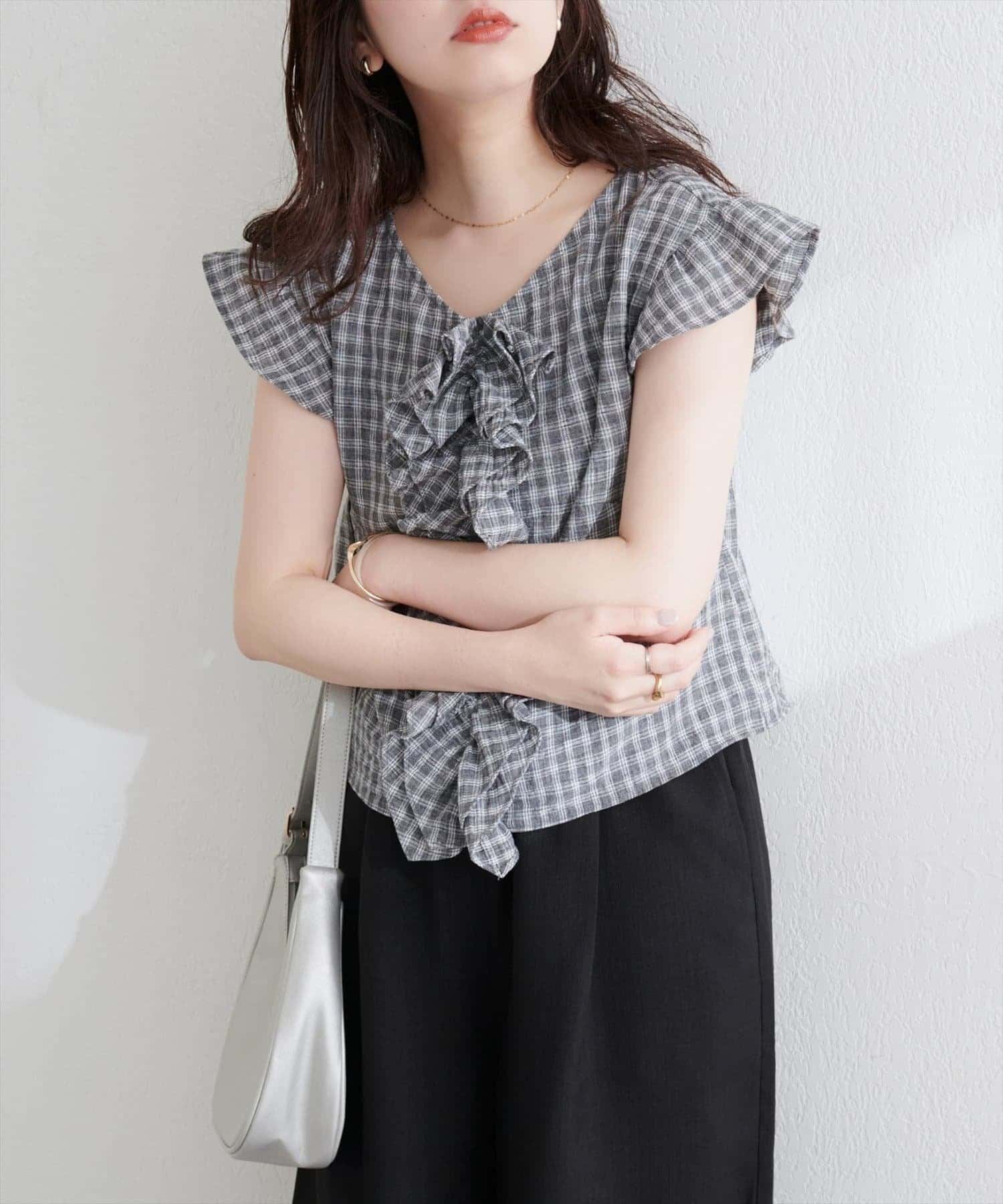 NICE CLAUP / OLIVE des OLIVE OUTLET(ナイスクラップ  / オリーブ デ オリーブ アウトレット) 【natural couture】フロントフリルブラウス